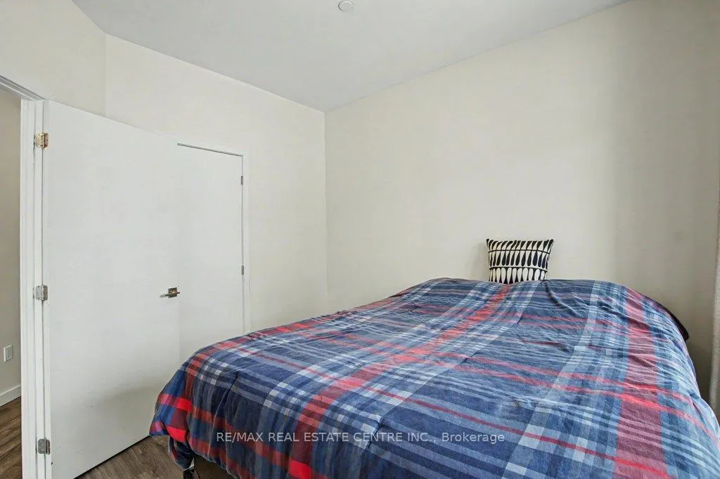 Photo 19 of Unit 101, 690 King Street W, Kitchener, KW Hospital — HOMEH