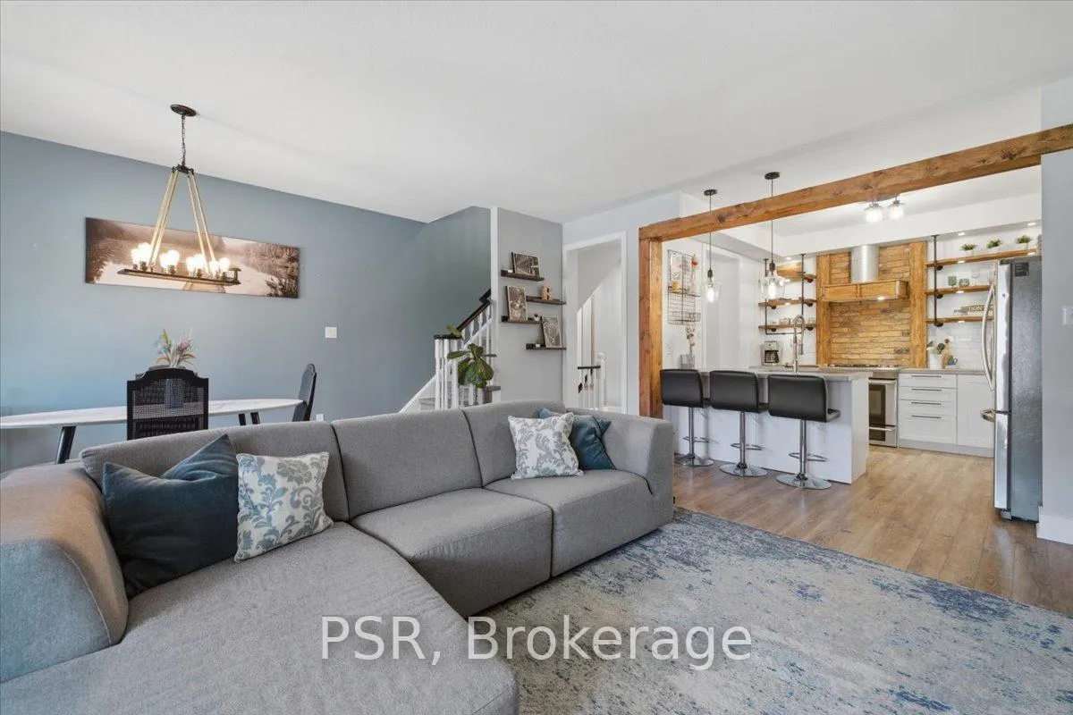 Photo 20 of 12 Hiscott Drive, Hamilton, Waterdown — HOMEH