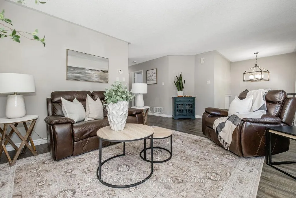 Photo 7 of 73 Fernbrook Drive, Wasaga Beach — HOMEH