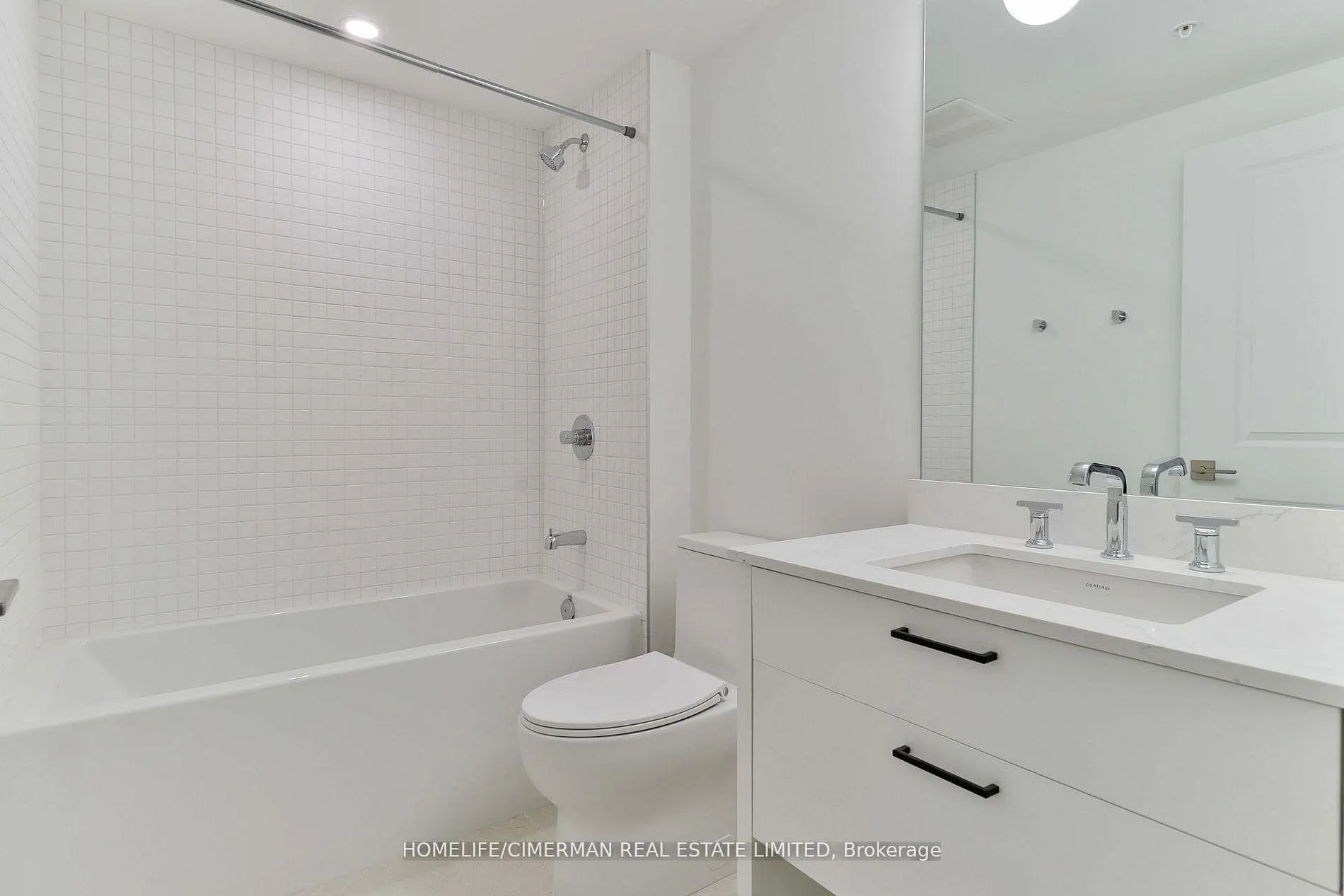 Photo 25 of Unit PH1, 206 King Street W, Hamilton, Central — HOMEH