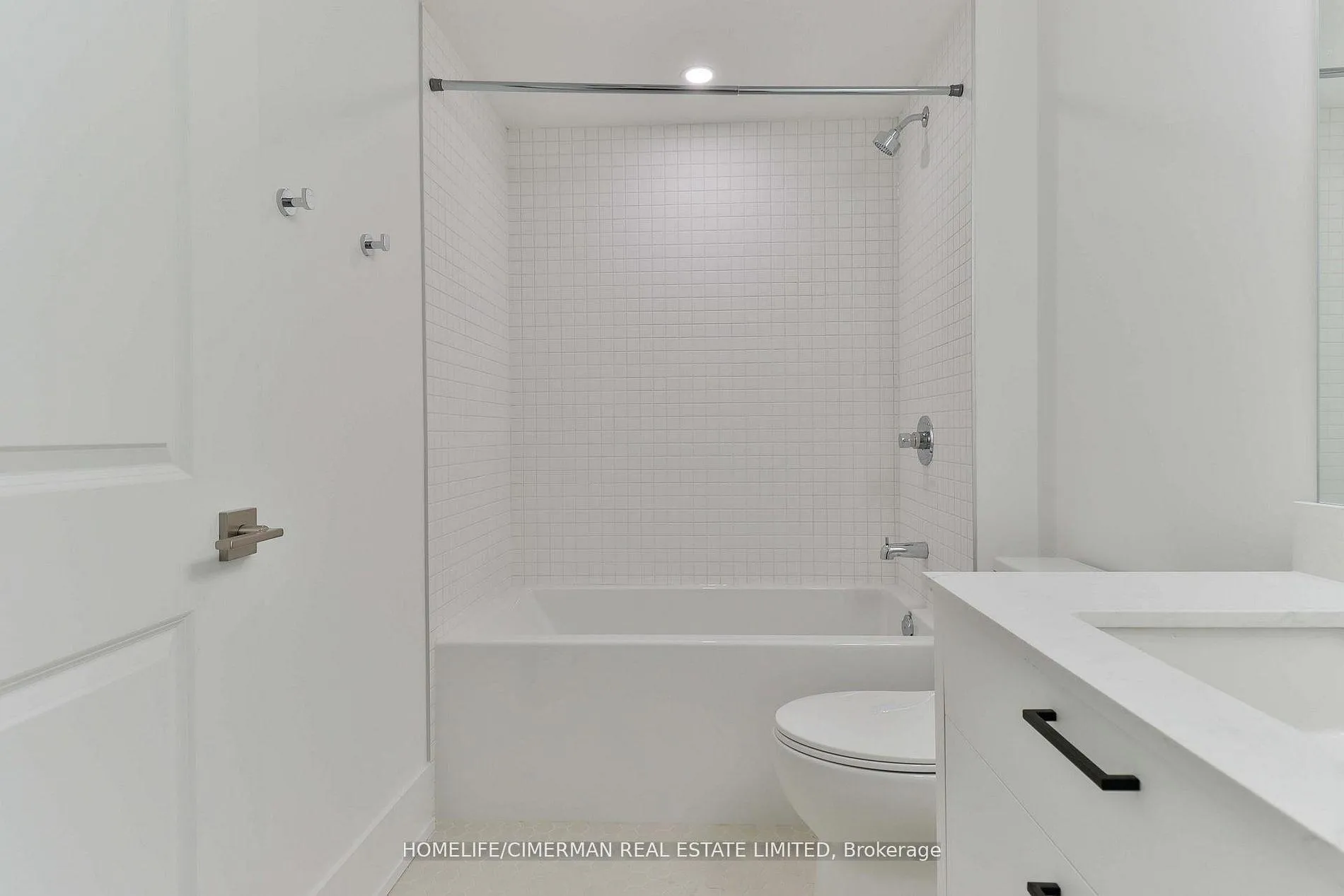 Photo 26 of Unit PH1, 206 King Street W, Hamilton, Central — HOMEH