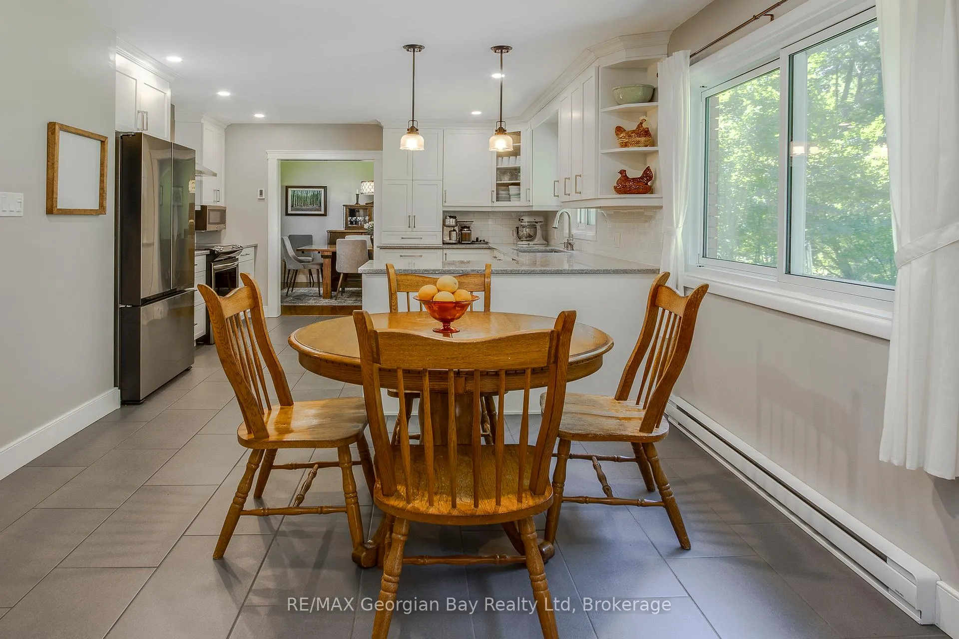 Photo 15 of 849 Midland Point Road, Midland — HOMEH