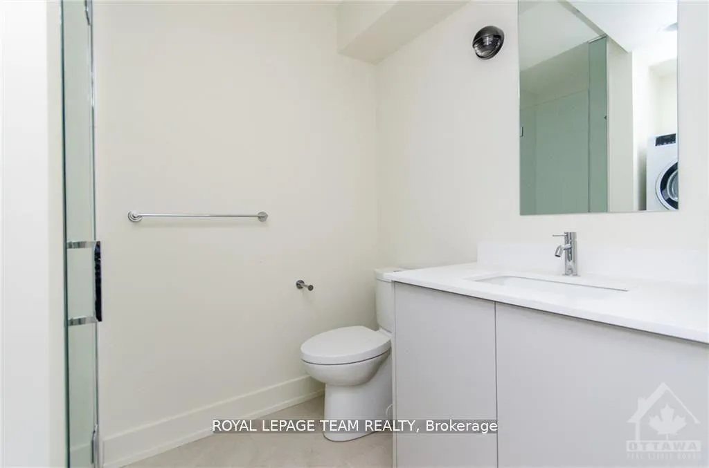 Photo 7 of Unit 2, 13B Fifth Avenue, Ottawa, Glebe — HOMEH