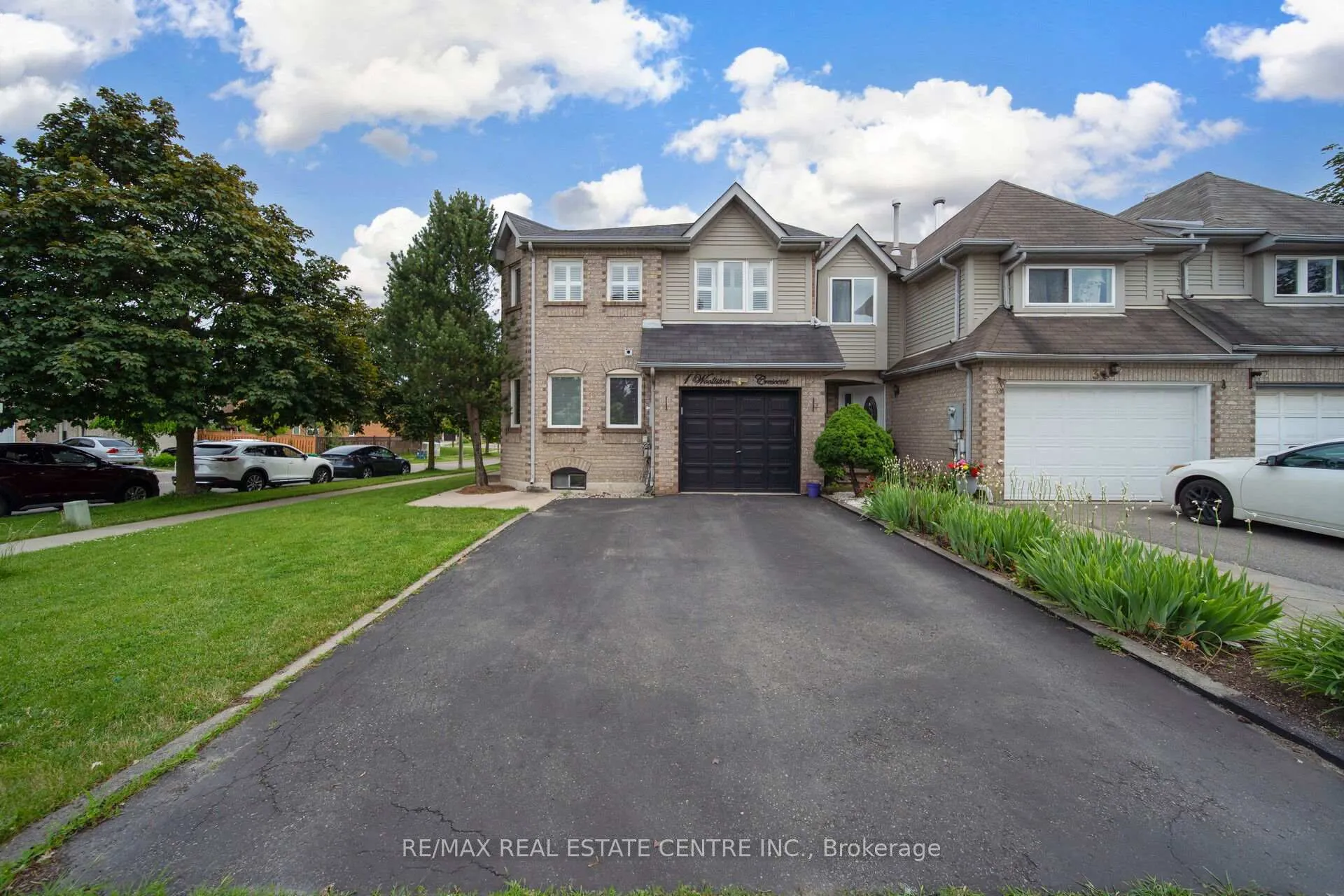 Photo 1 of 1 Wooliston Crescent, Brampton, Fletcher's West — HOMEH