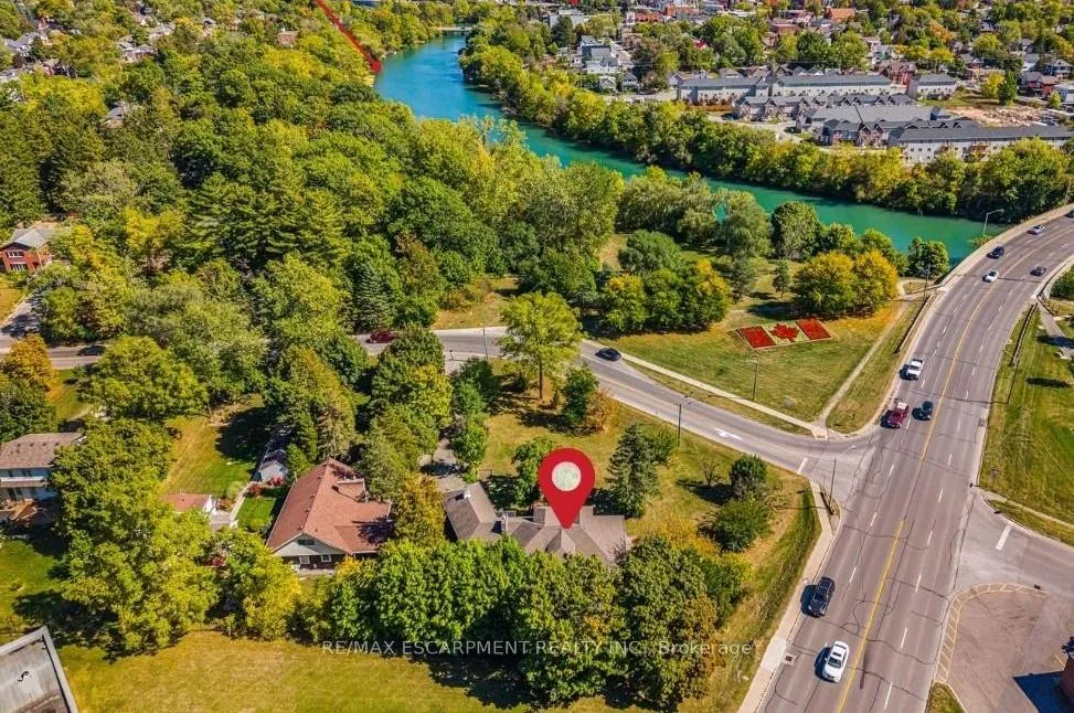 Photo 2 of 21 First Avenue, Welland, Prince Charles — HOMEH