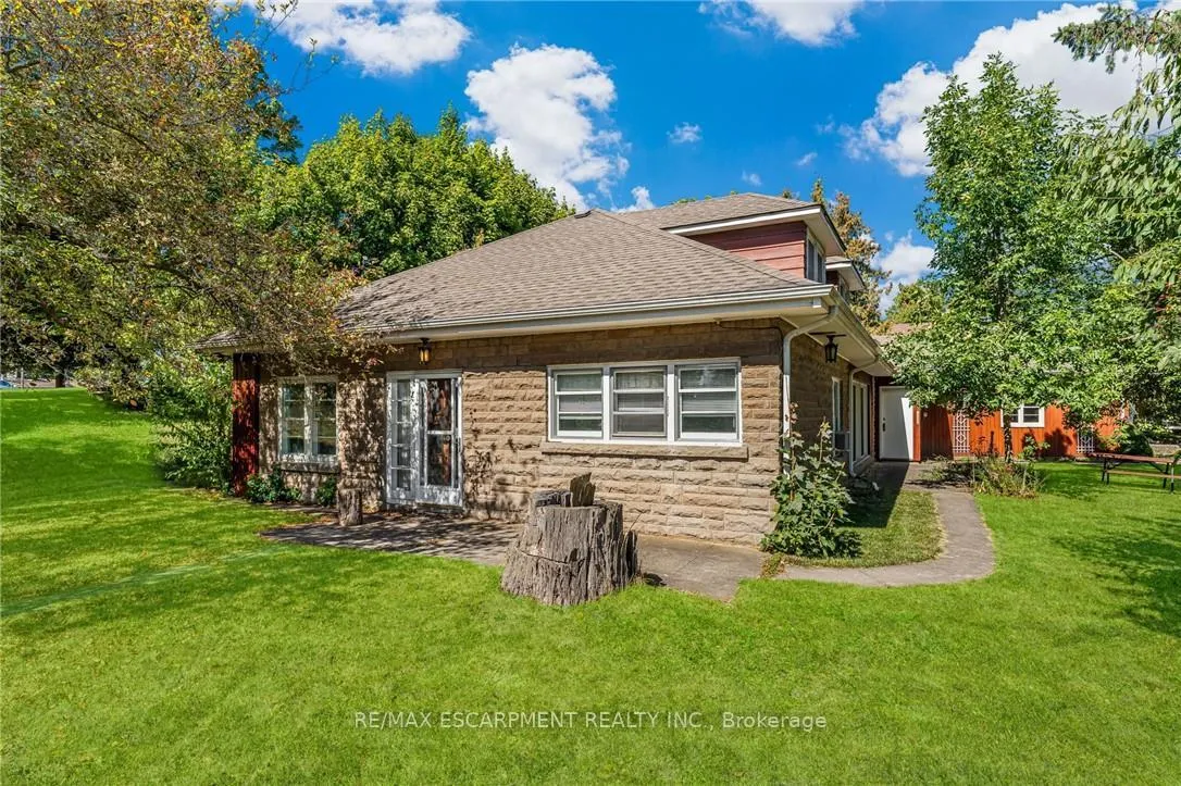 Photo 29 of 21 First Avenue, Welland, Prince Charles — HOMEH