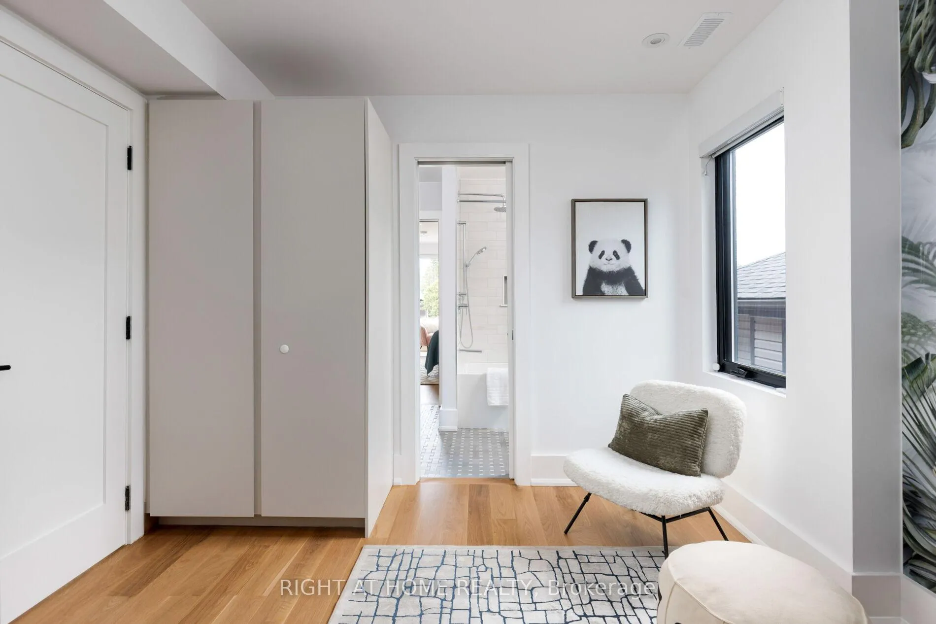 Photo 32 of 10 Milton Road, Toronto, East York — HOMEH
