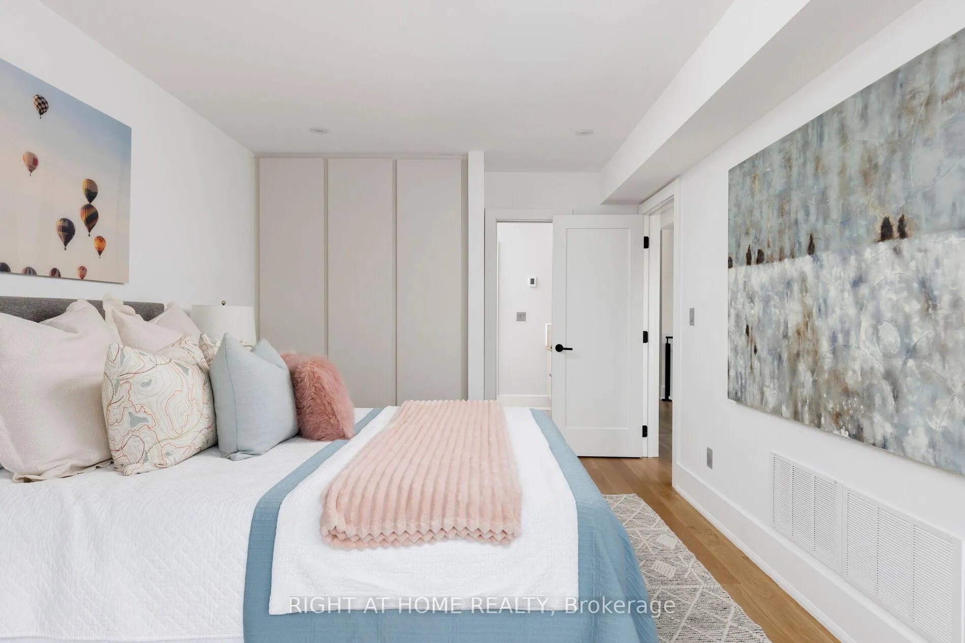 Photo 36 of 10 Milton Road, Toronto, East York — HOMEH