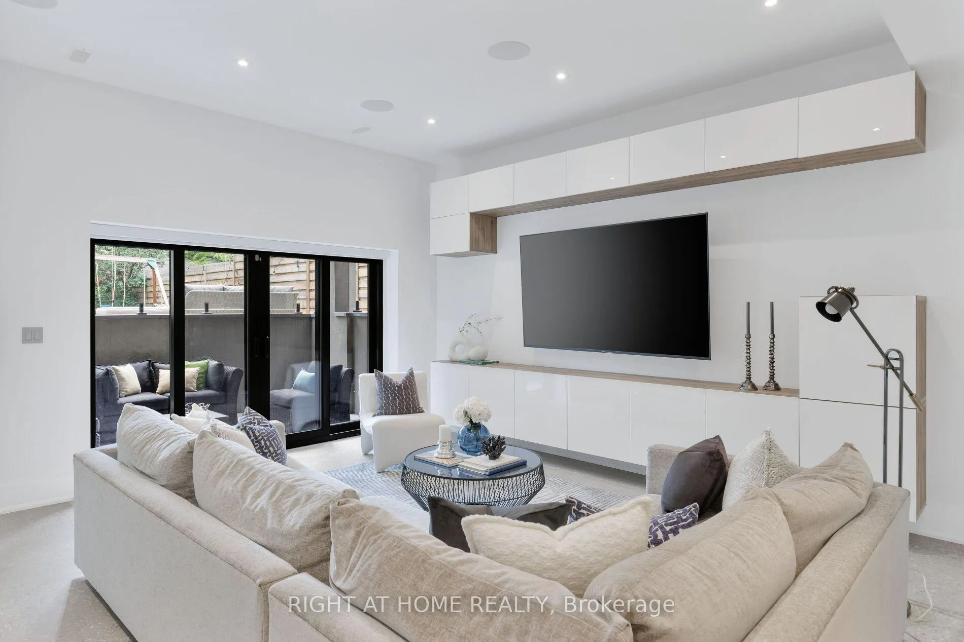 Photo 42 of 10 Milton Road, Toronto, East York — HOMEH