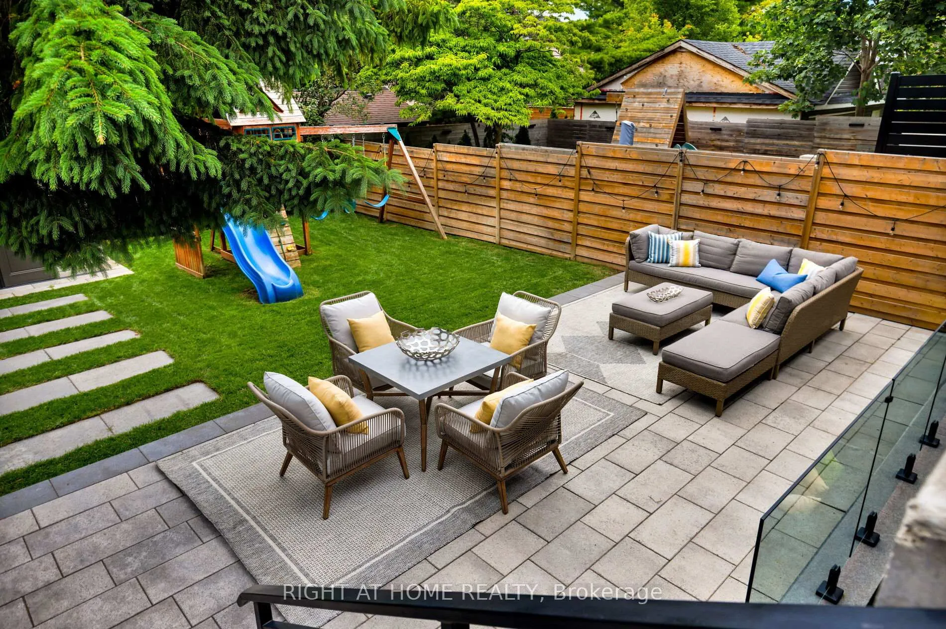 Photo 46 of 10 Milton Road, Toronto, East York — HOMEH