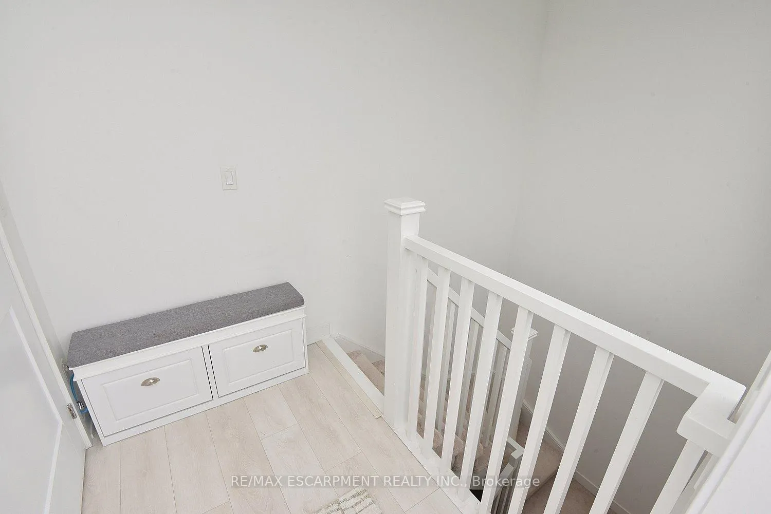Photo 19 of Unit 112, 1135 Cooke Boulevard, Burlington, LaSalle — HOMEH