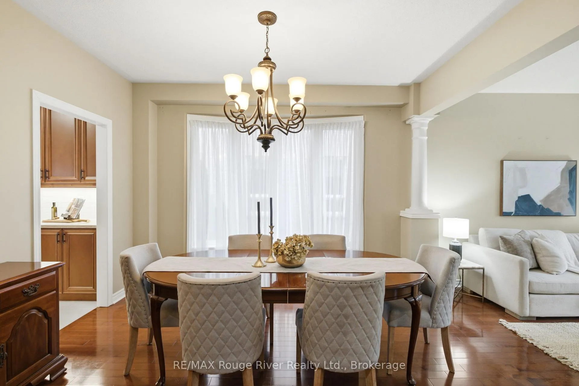 Photo 6 of 12 Covington Drive, Whitby, Brooklin — HOMEH