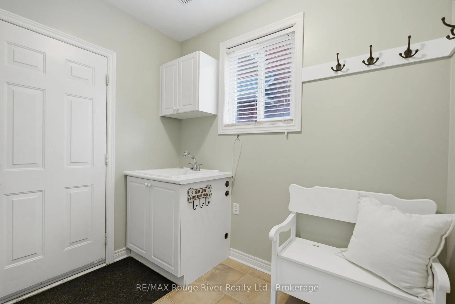 Photo 17 of 12 Covington Drive, Whitby, Brooklin — HOMEH