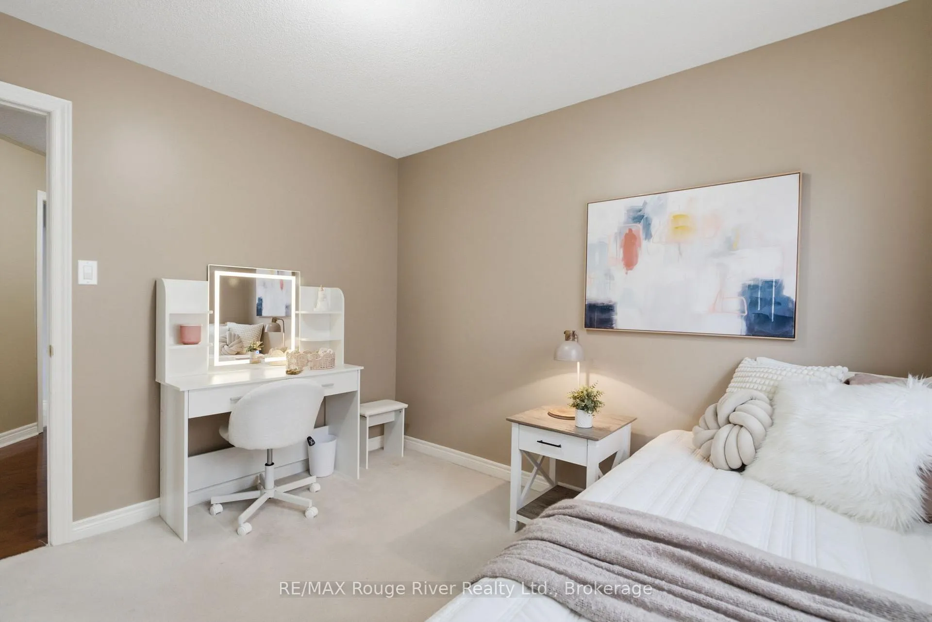 Photo 29 of 12 Covington Drive, Whitby, Brooklin — HOMEH