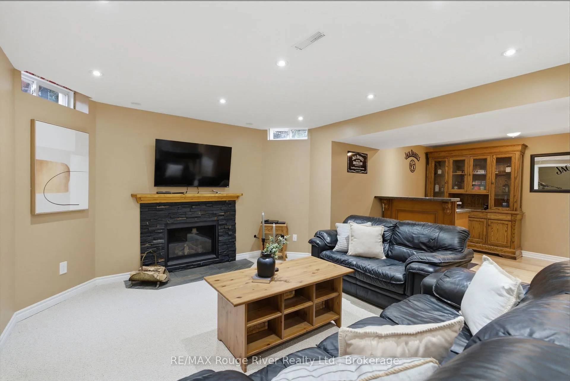 Photo 34 of 12 Covington Drive, Whitby, Brooklin — HOMEH