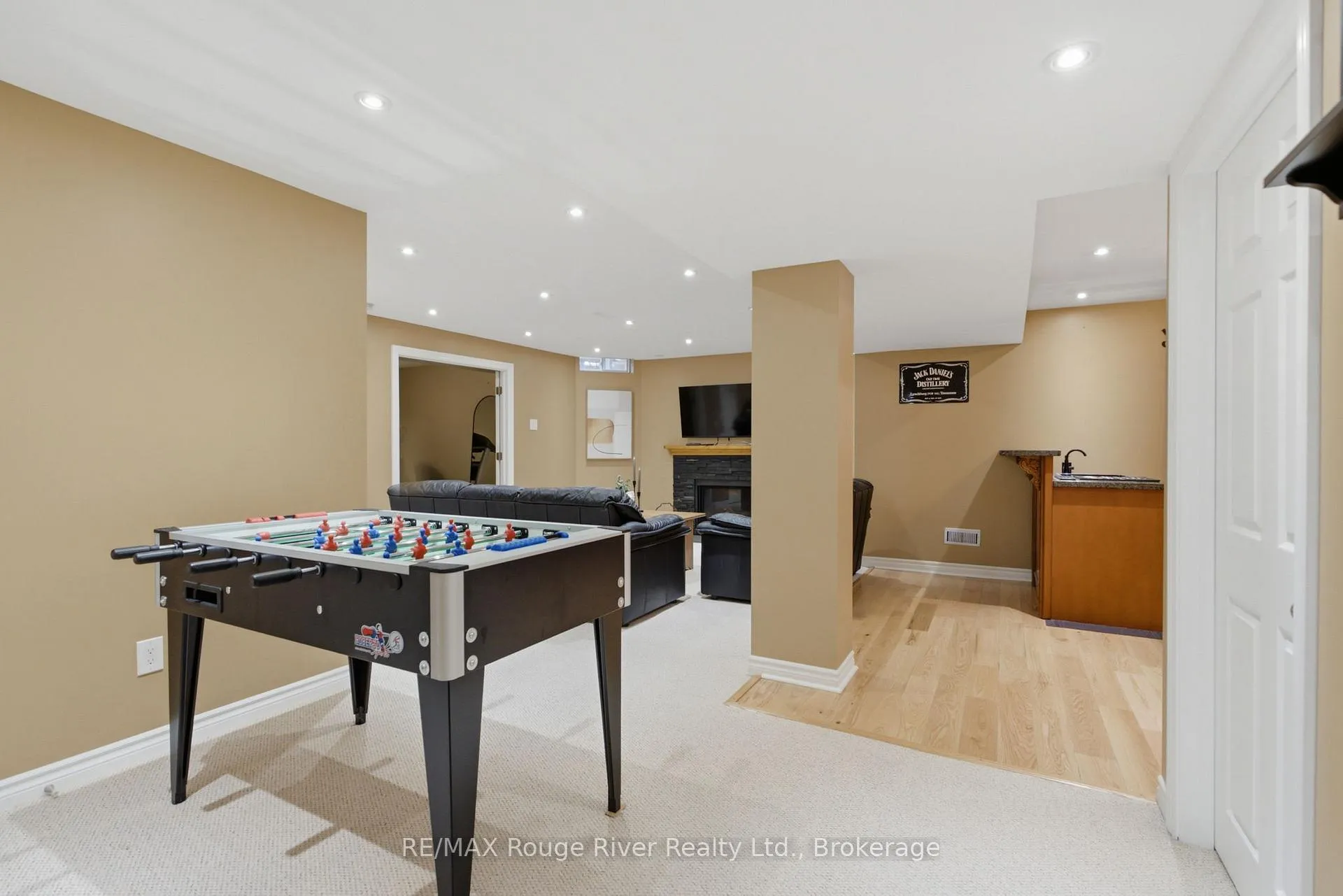 Photo 42 of 12 Covington Drive, Whitby, Brooklin — HOMEH