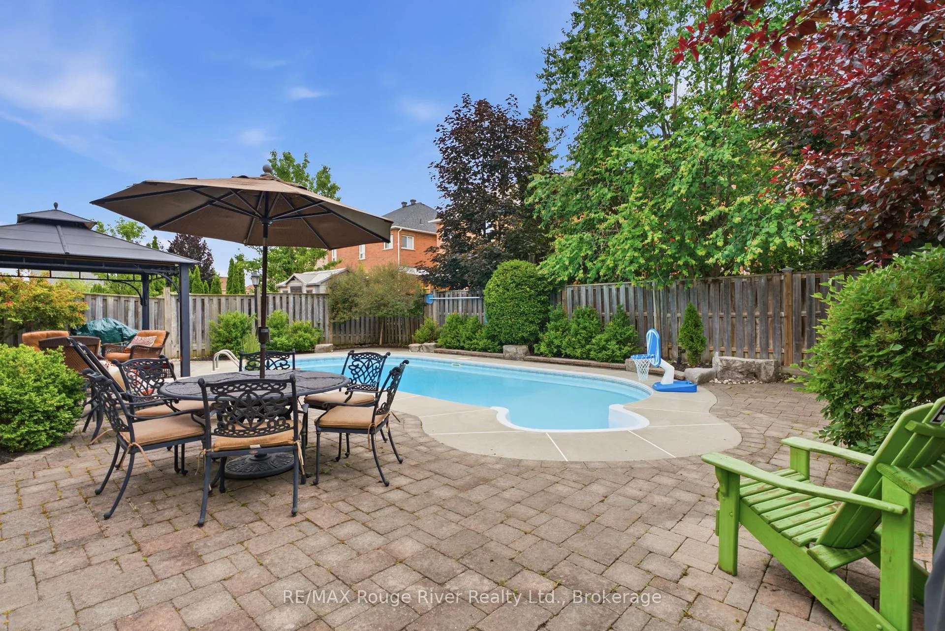 Photo 44 of 12 Covington Drive, Whitby, Brooklin — HOMEH