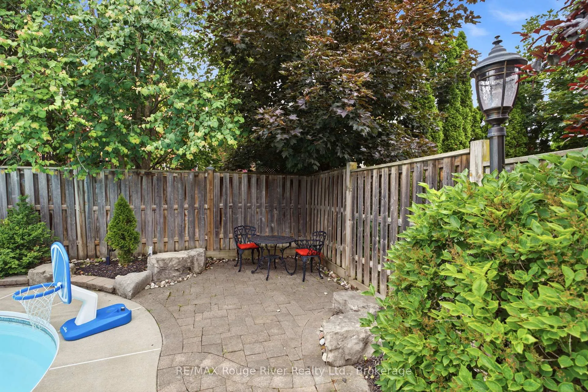 Photo 50 of 12 Covington Drive, Whitby, Brooklin — HOMEH