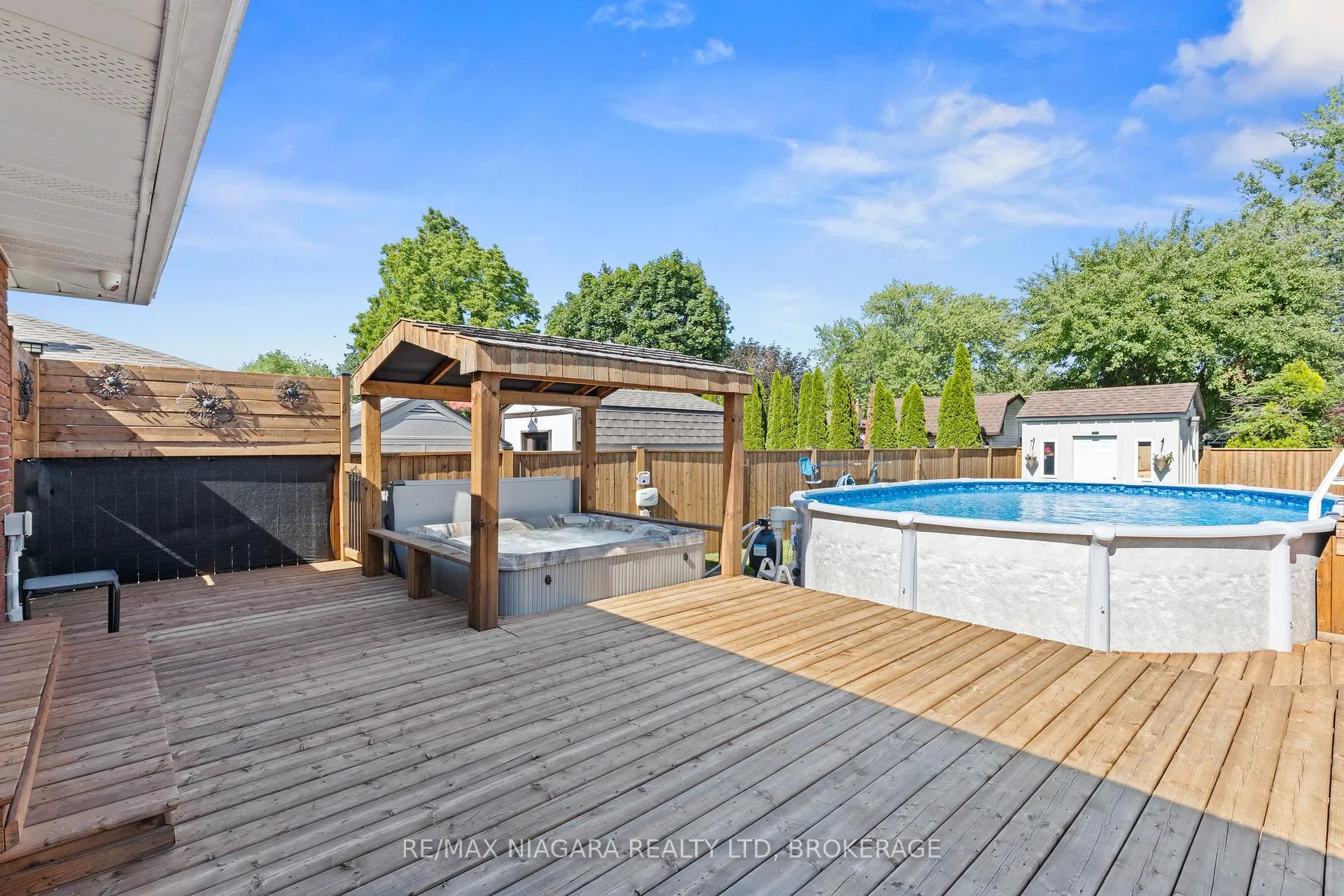Photo 31 of 550 Lloyd Avenue, Welland, Prince Charles — HOMEH