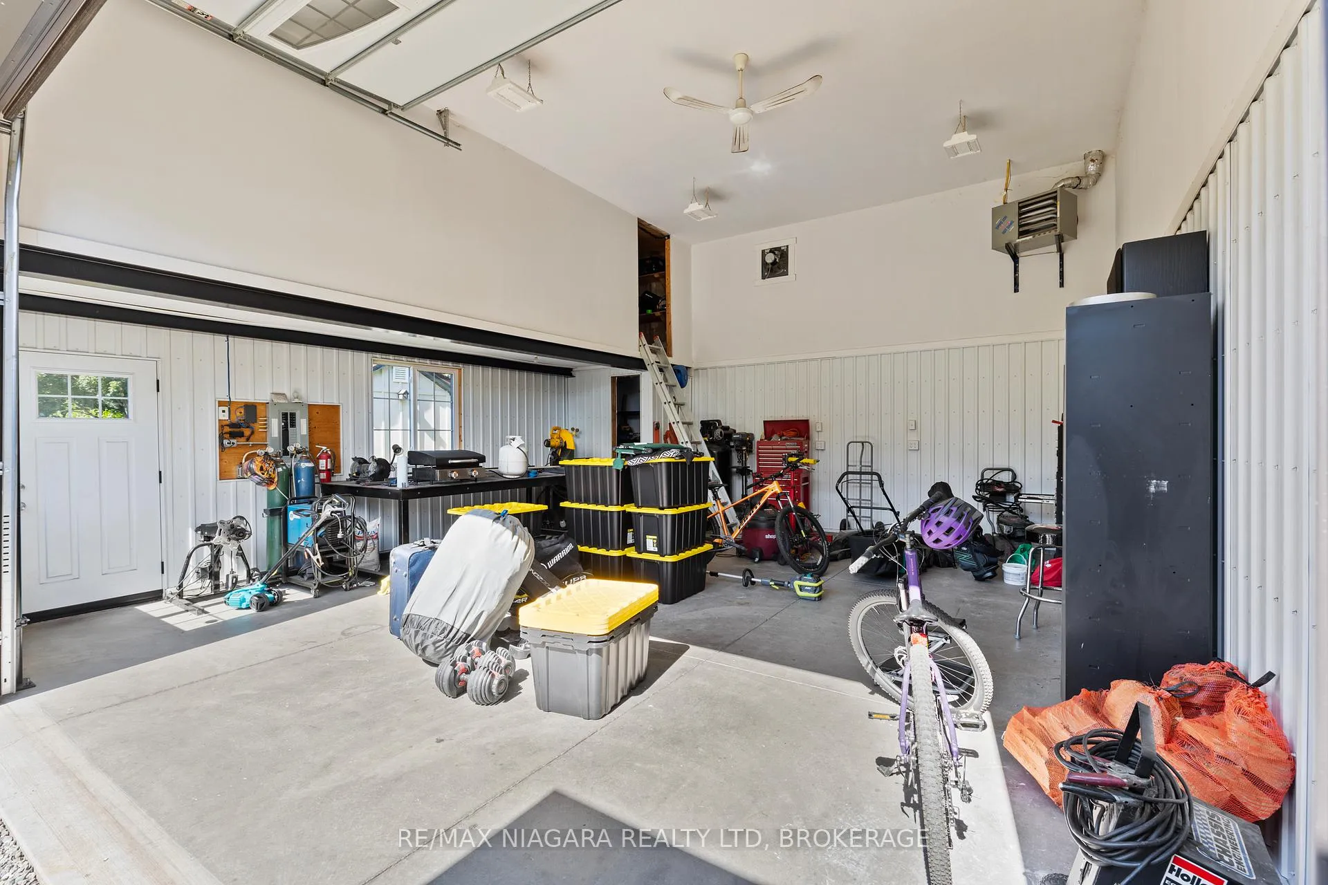 Photo 34 of 550 Lloyd Avenue, Welland, Prince Charles — HOMEH