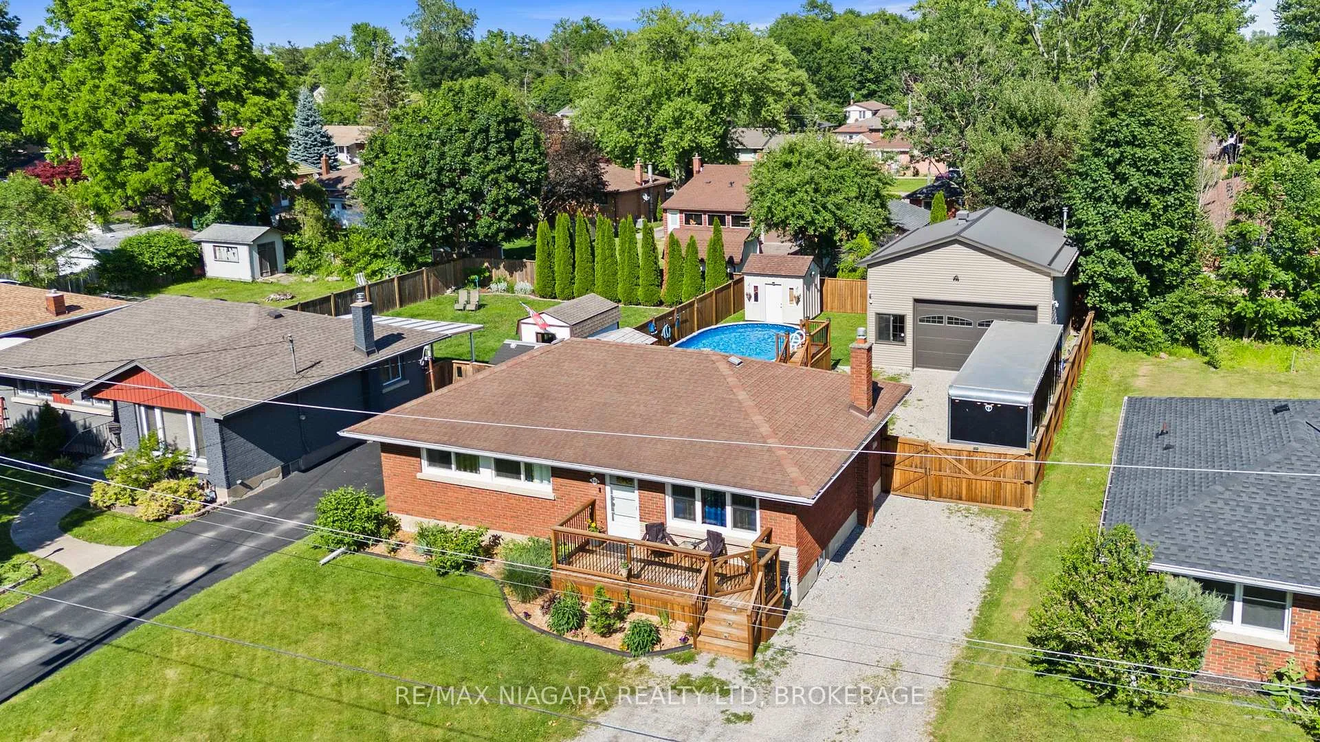 Photo 38 of 550 Lloyd Avenue, Welland, Prince Charles — HOMEH