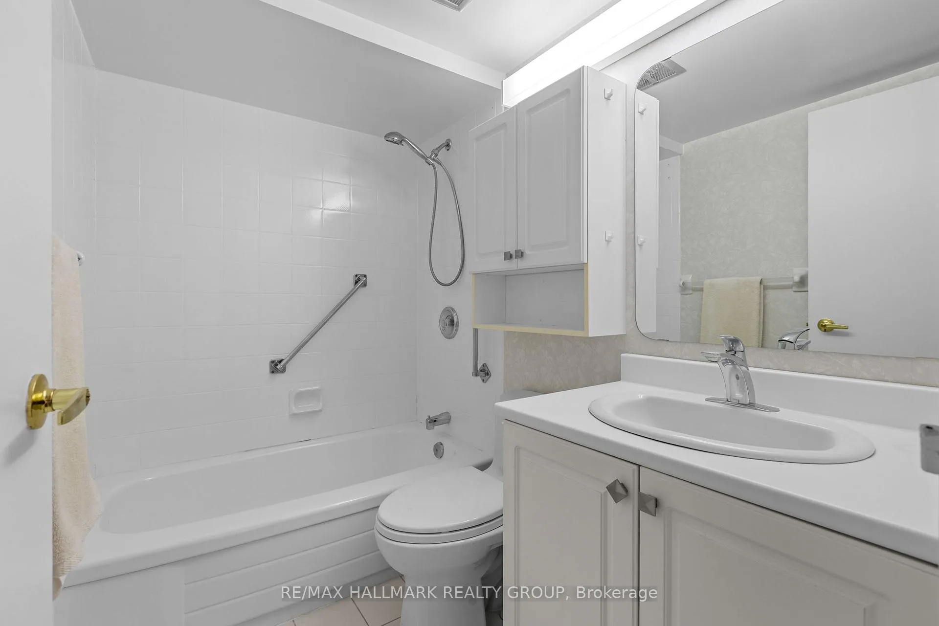 Photo 14 of Unit 805, 265 Poulin Avenue, Ottawa, Britannia — HOMEH