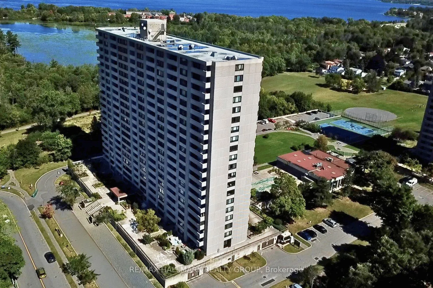 Photo 24 of Unit 805, 265 Poulin Avenue, Ottawa, Britannia — HOMEH