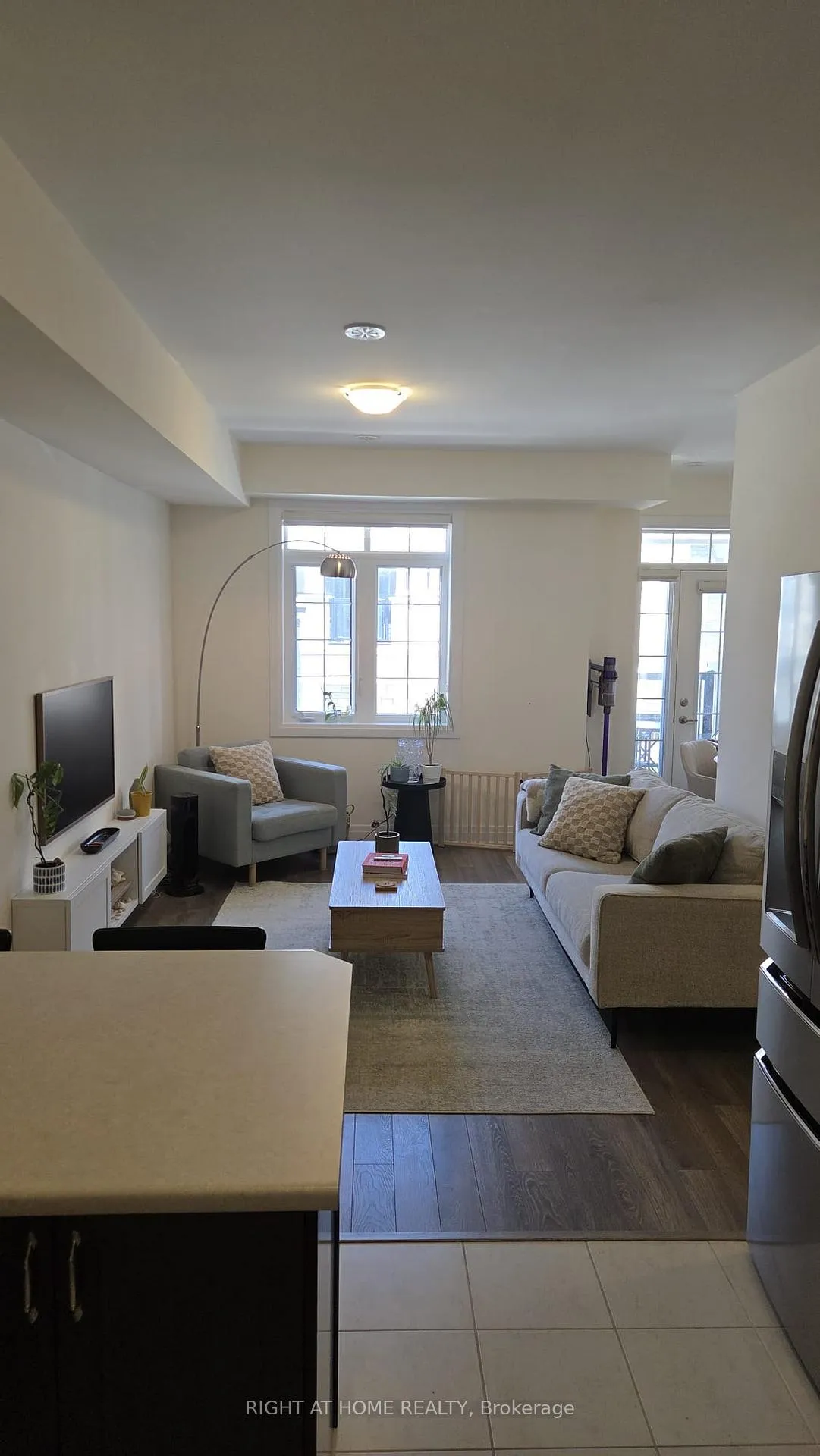Photo 4 of Unit 29, 305 Garner Road W, Hamilton, Ancaster — HOMEH