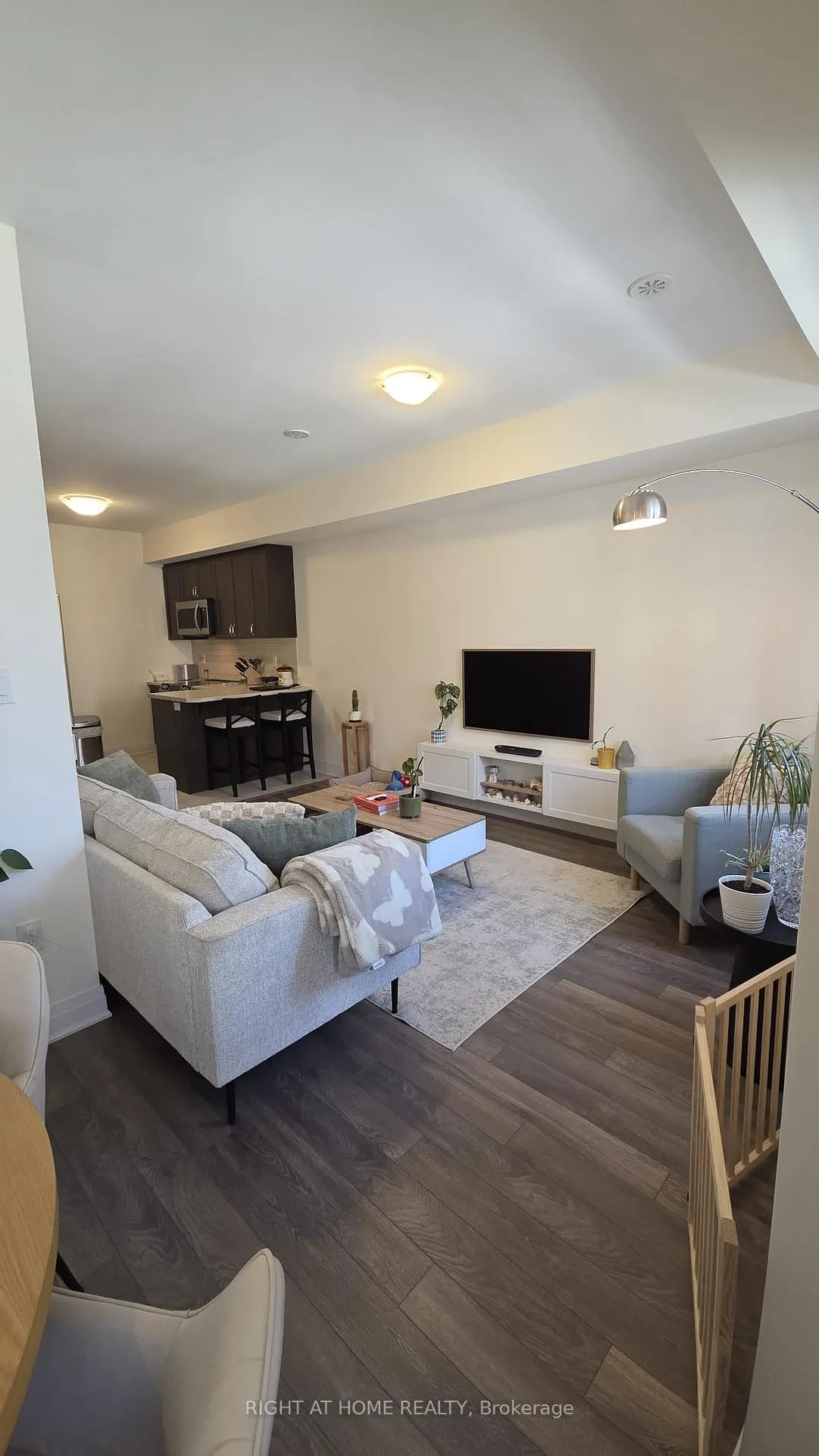 Photo 5 of Unit 29, 305 Garner Road W, Hamilton, Ancaster — HOMEH