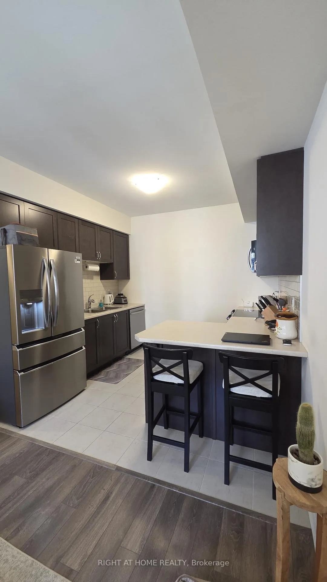 Photo 6 of Unit 29, 305 Garner Road W, Hamilton, Ancaster — HOMEH