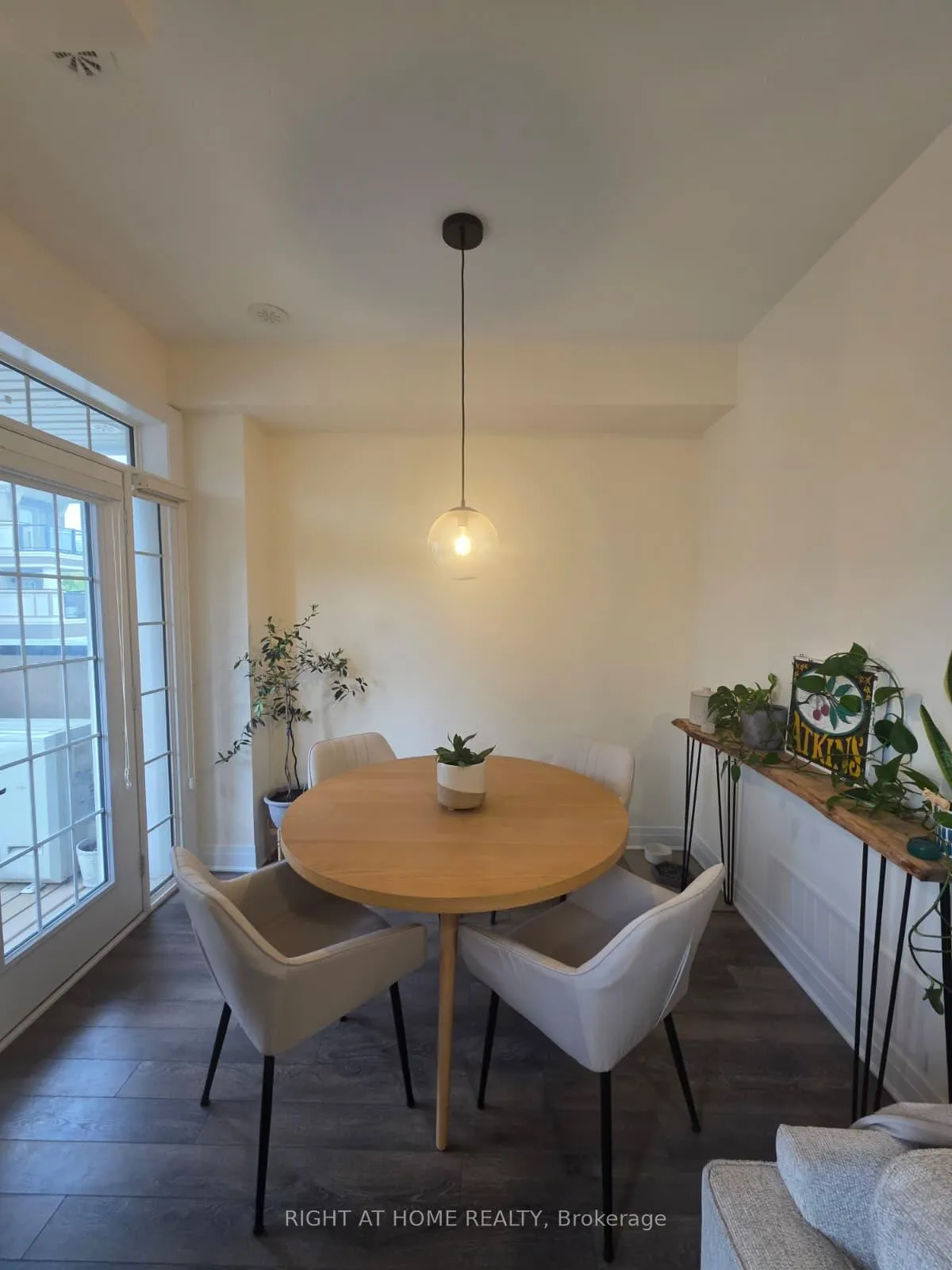 Photo 8 of Unit 29, 305 Garner Road W, Hamilton, Ancaster — HOMEH