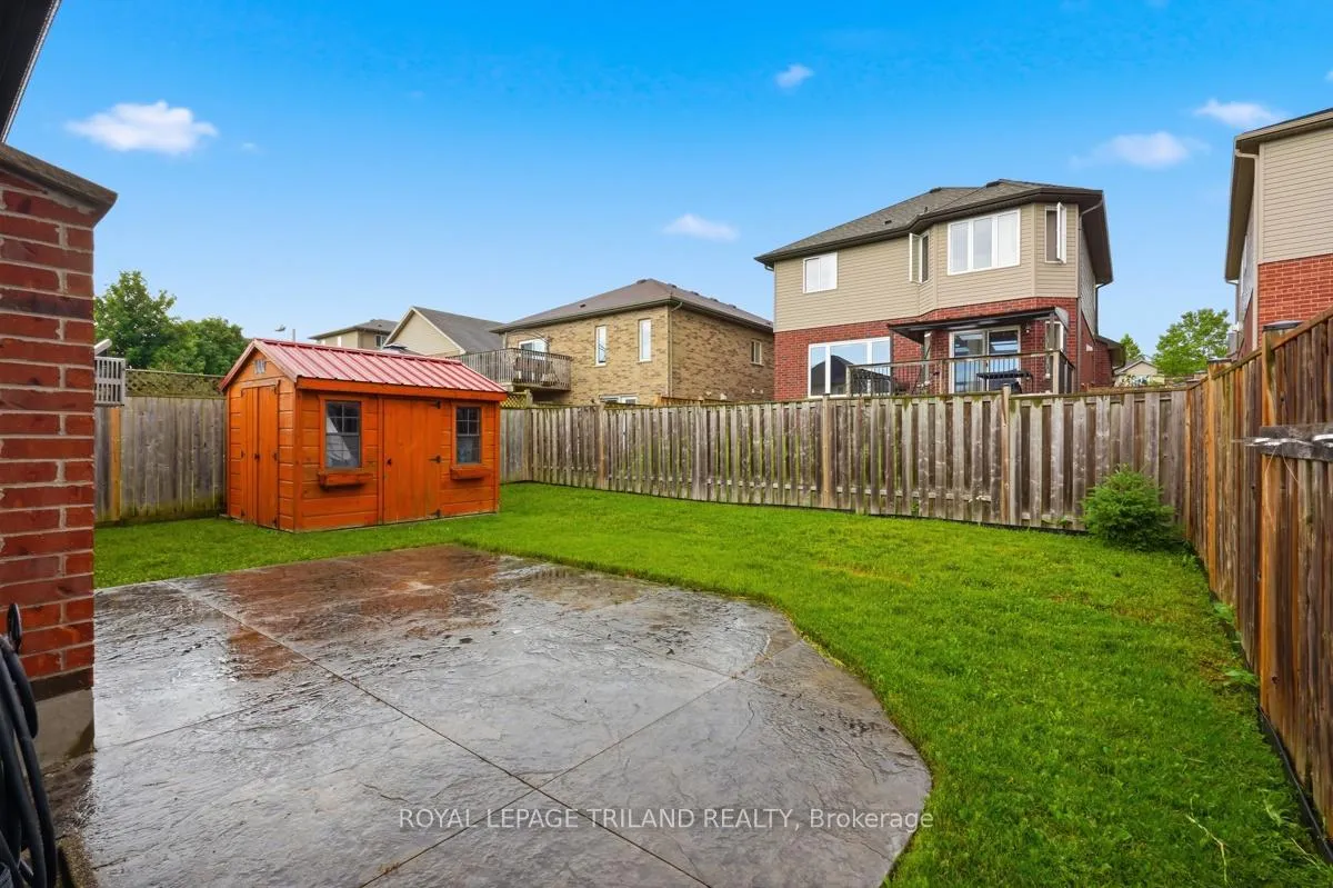 Photo 34 of 989 Roulston Crescent, London, North M — HOMEH
