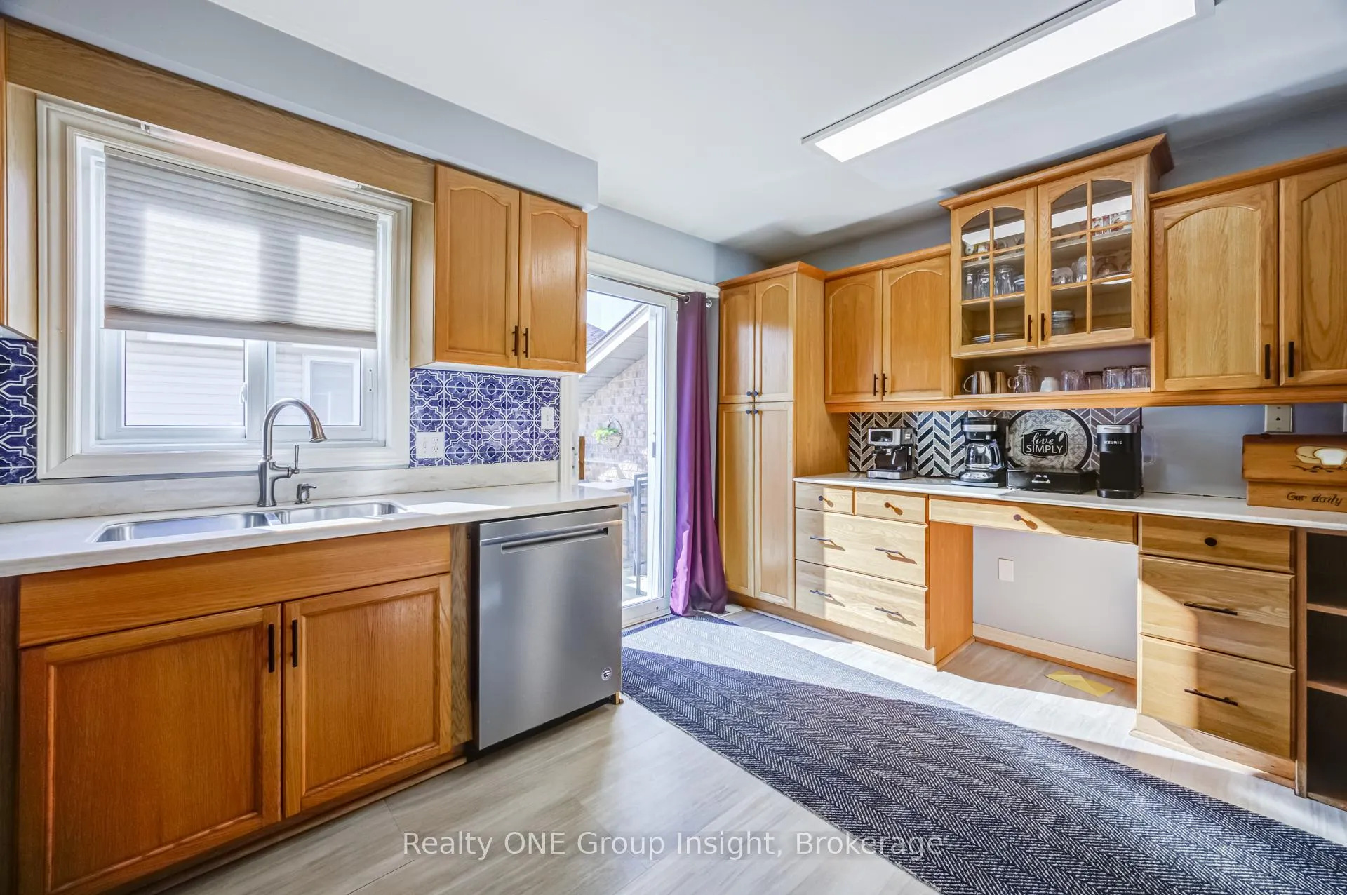 Photo 13 of 7880 Ascot Circle, Niagara Falls, Ascot — HOMEH
