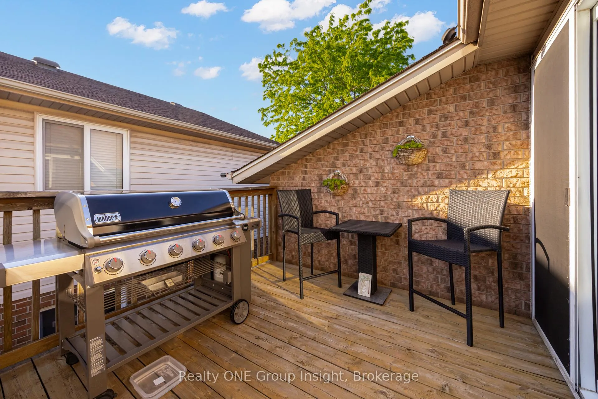 Photo 14 of 7880 Ascot Circle, Niagara Falls, Ascot — HOMEH
