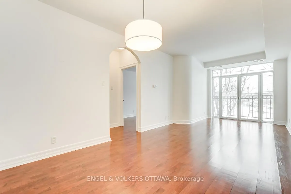 Photo 13 of Unit 208, 320 Mcleod Street, Ottawa, Ottawa Centre — HOMEH