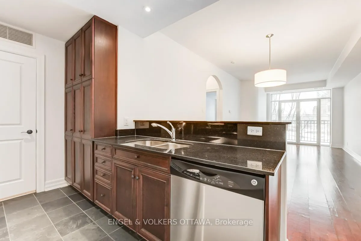Photo 15 of Unit 208, 320 Mcleod Street, Ottawa, Ottawa Centre — HOMEH