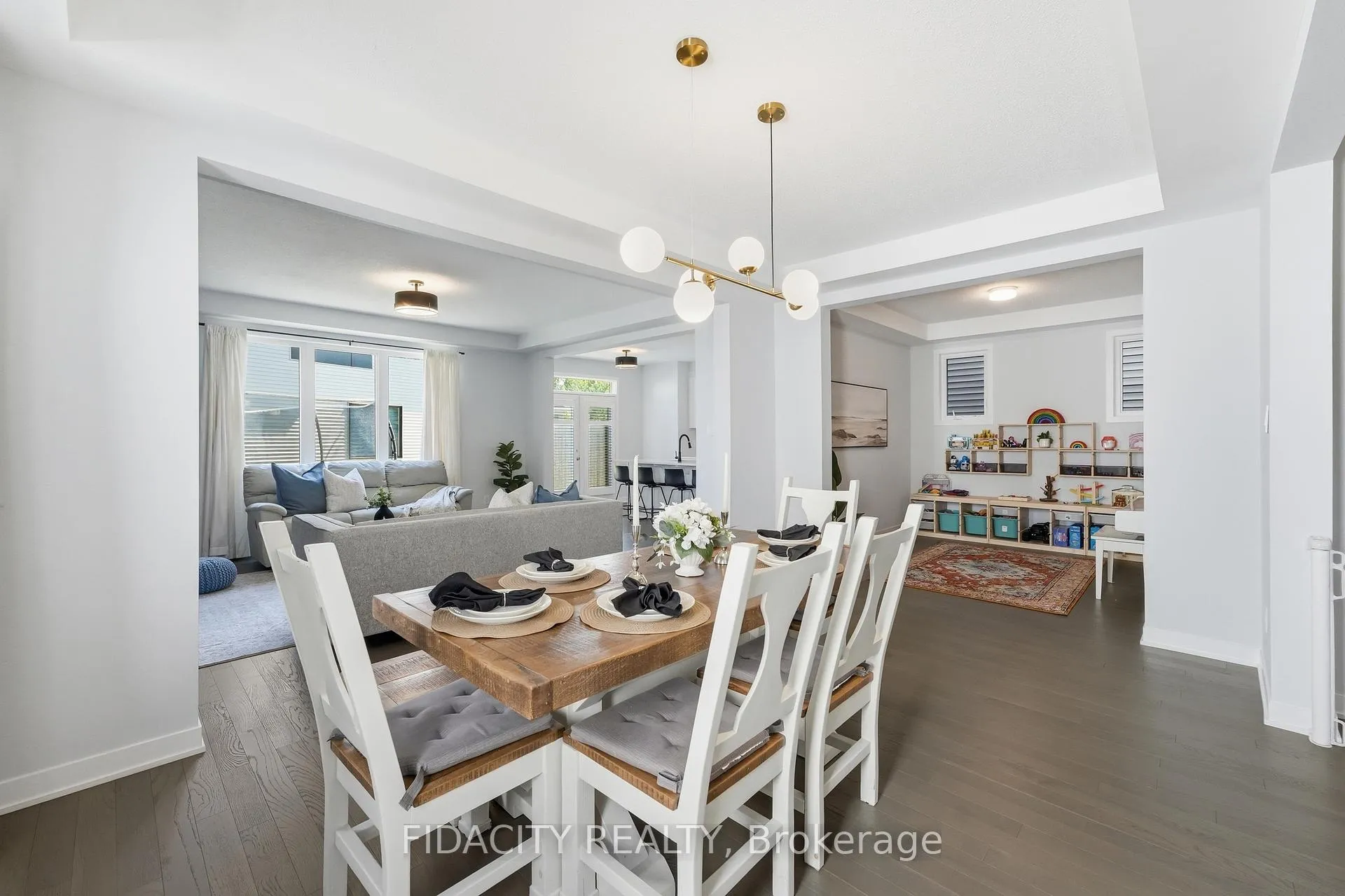 Photo 11 of 1002 Curraglass Walk, Ottawa, Stittsville (North) — HOMEH