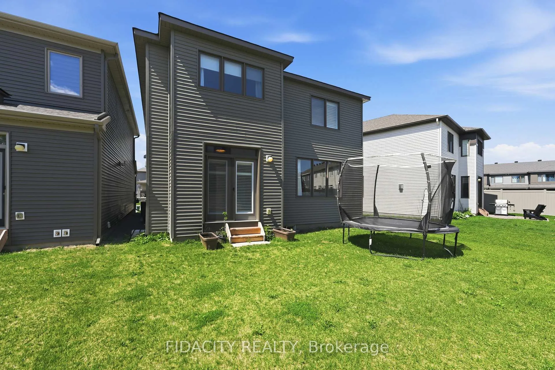 Photo 40 of 1002 Curraglass Walk, Ottawa, Stittsville (North) — HOMEH
