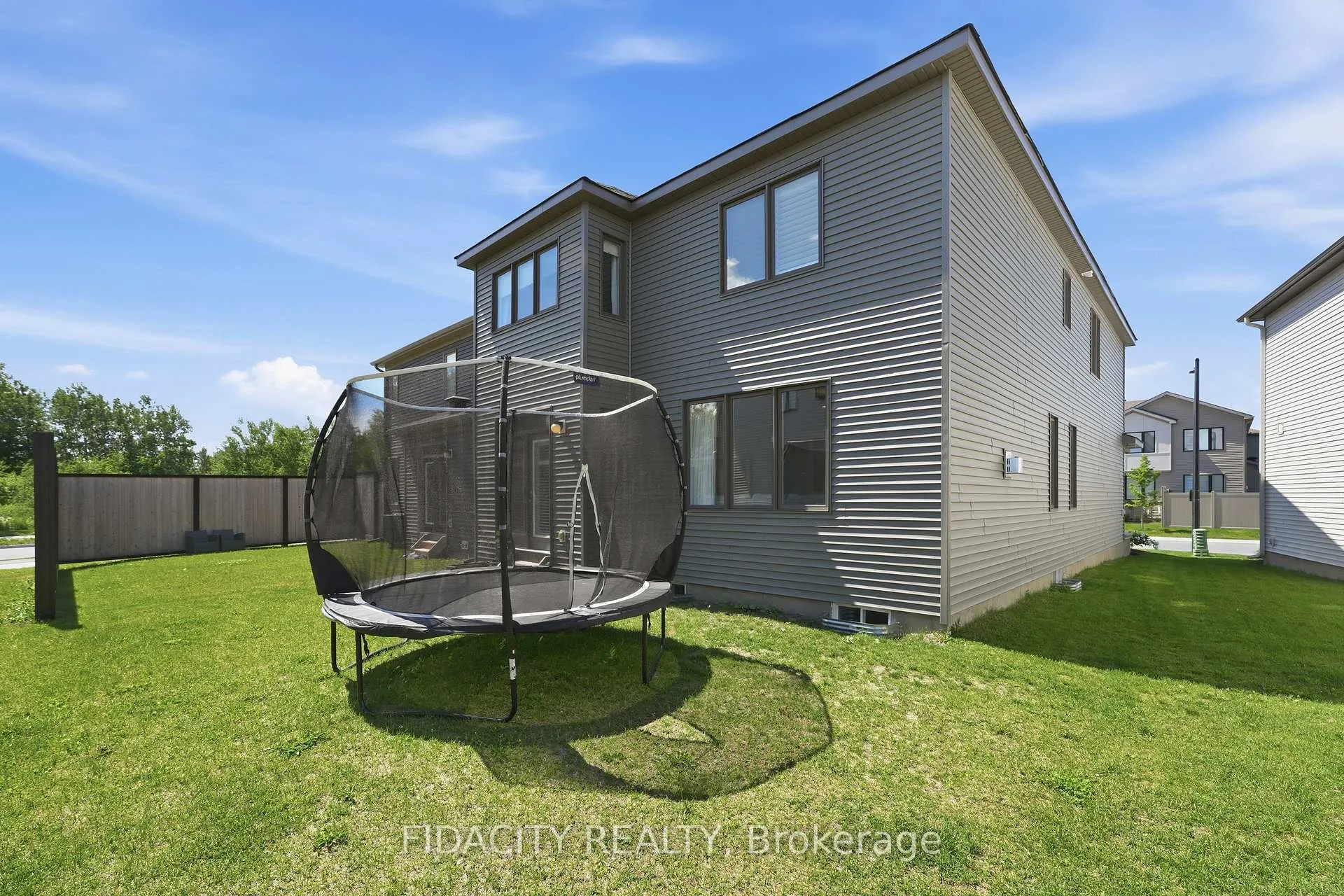 Photo 42 of 1002 Curraglass Walk, Ottawa, Stittsville (North) — HOMEH