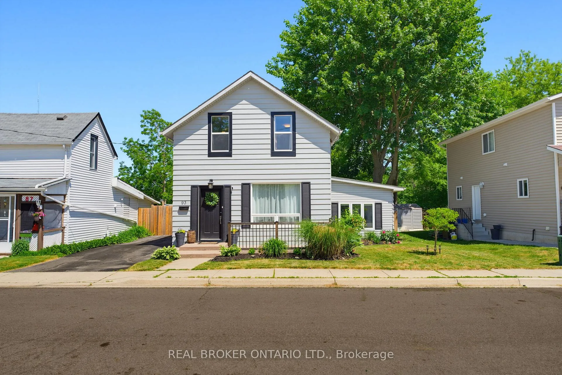 Photo 1 of 93 Patterson Street, Norfolk, Simcoe — HOMEH