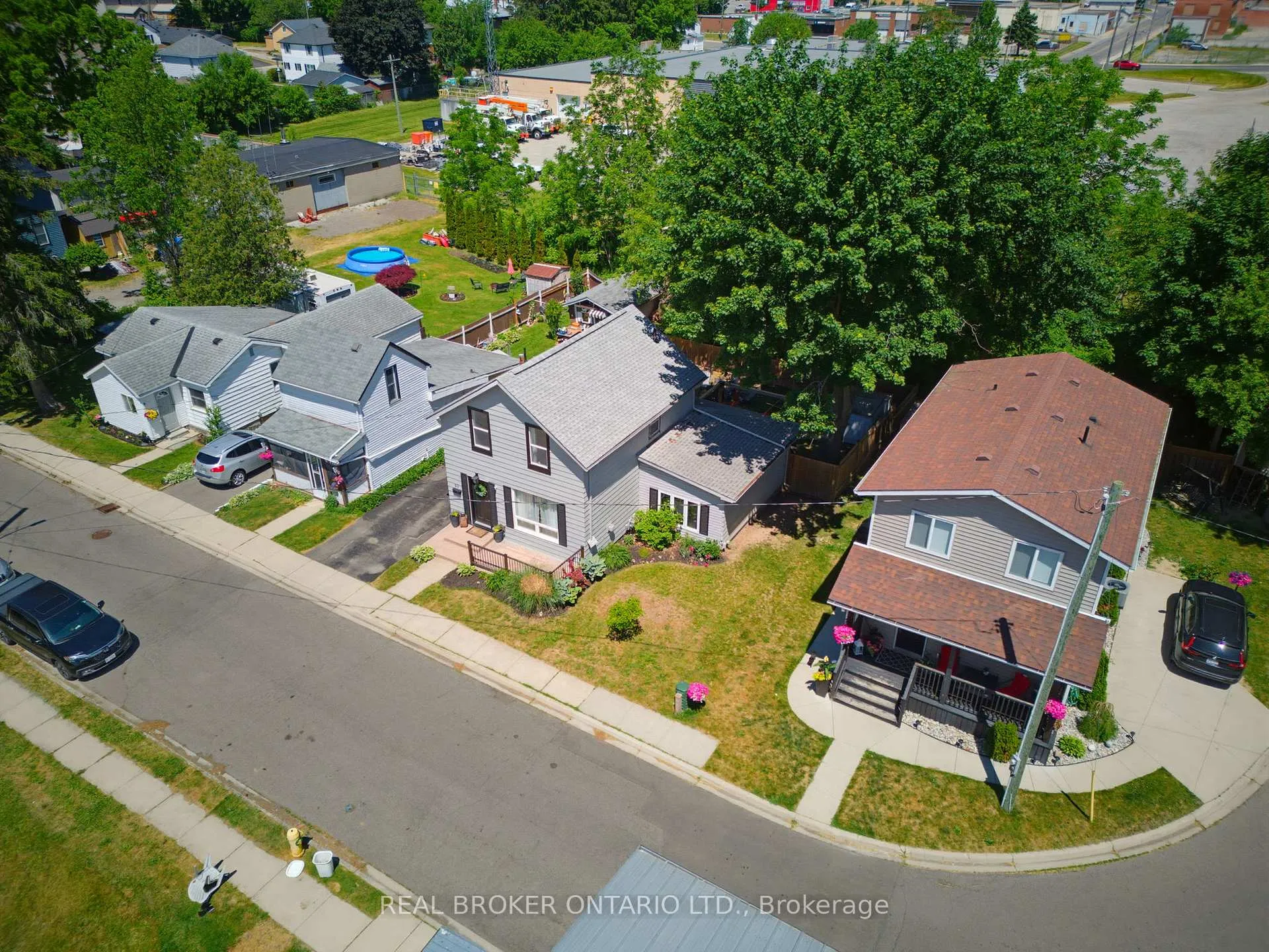 Photo 28 of 93 Patterson Street, Norfolk, Simcoe — HOMEH