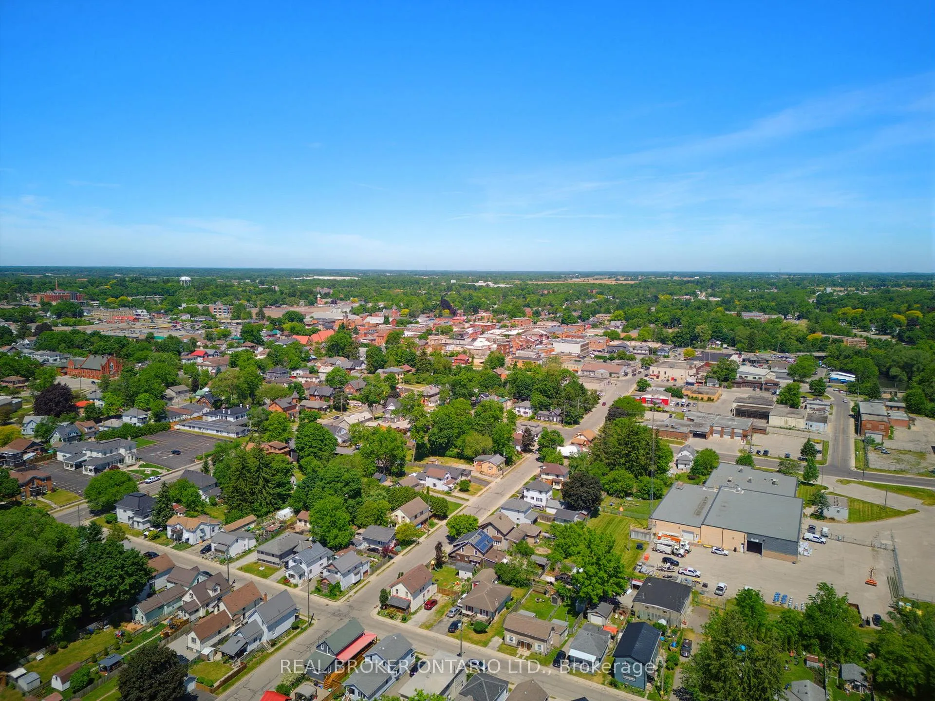 Photo 34 of 93 Patterson Street, Norfolk, Simcoe — HOMEH