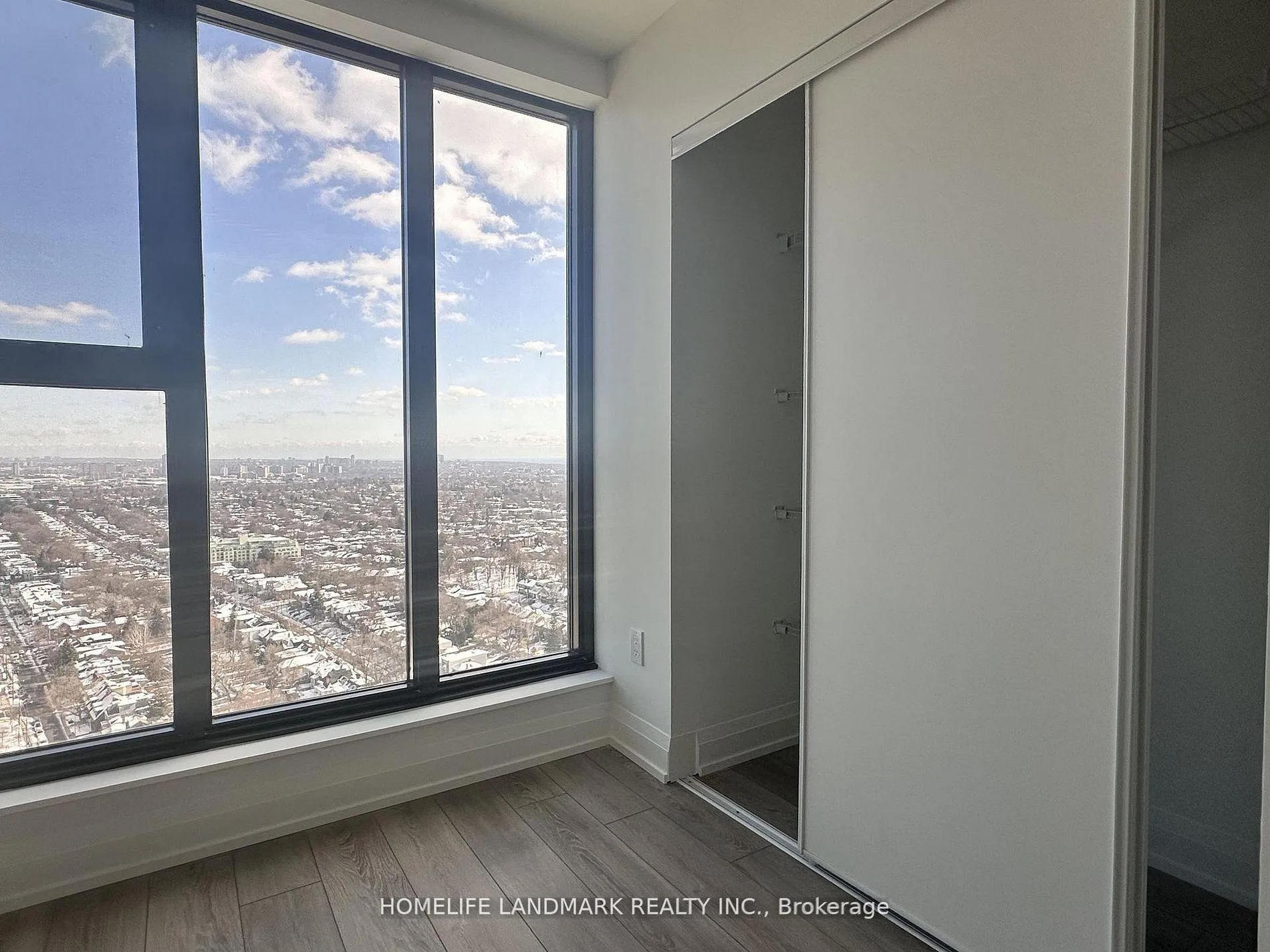 Photo 15 of Unit 3203, 20 Soudan Avenue, Toronto, Mount Pleasant West — HOMEH