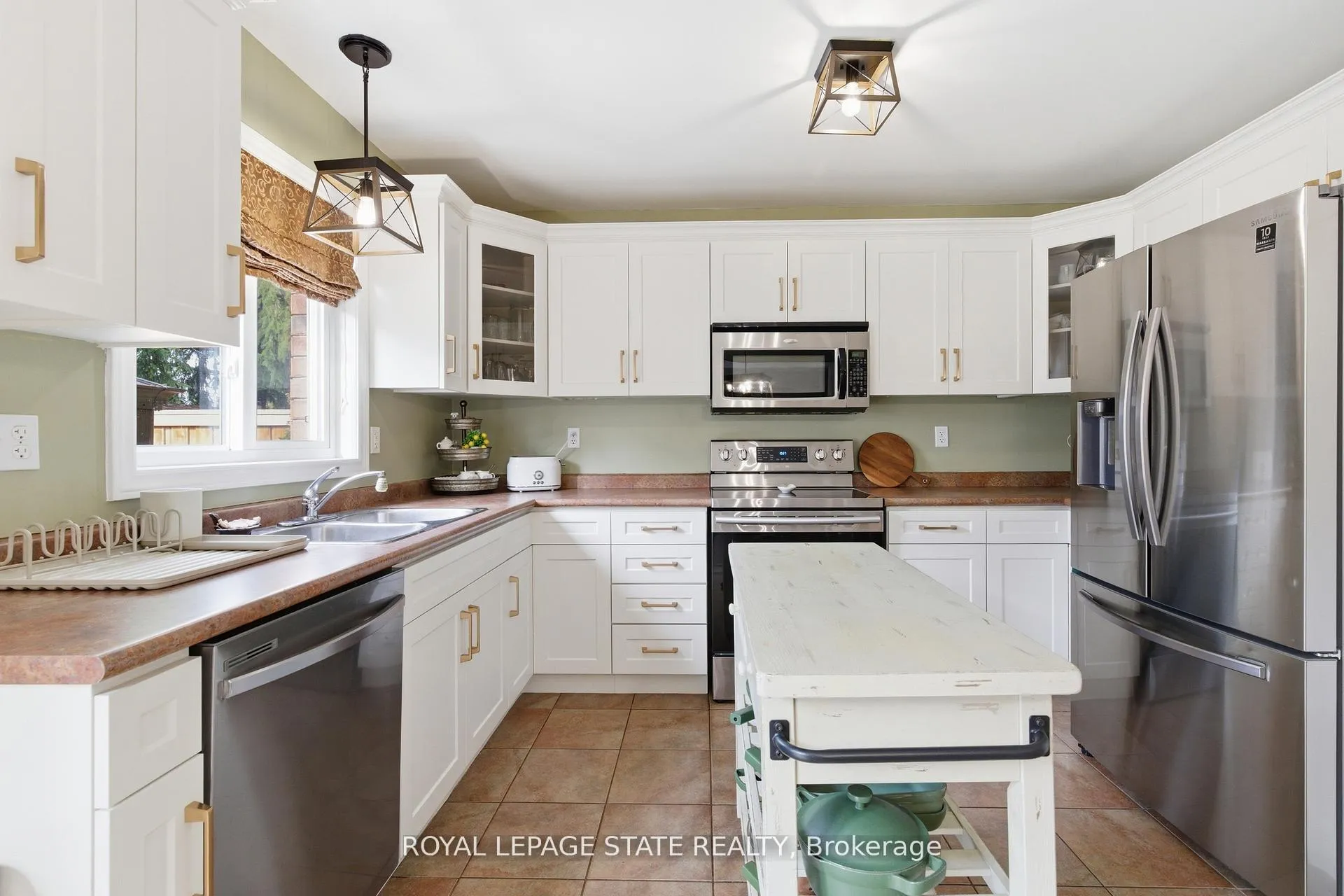Photo 14 of 84 Duncairn Crescent, Hamilton, Gourley — HOMEH