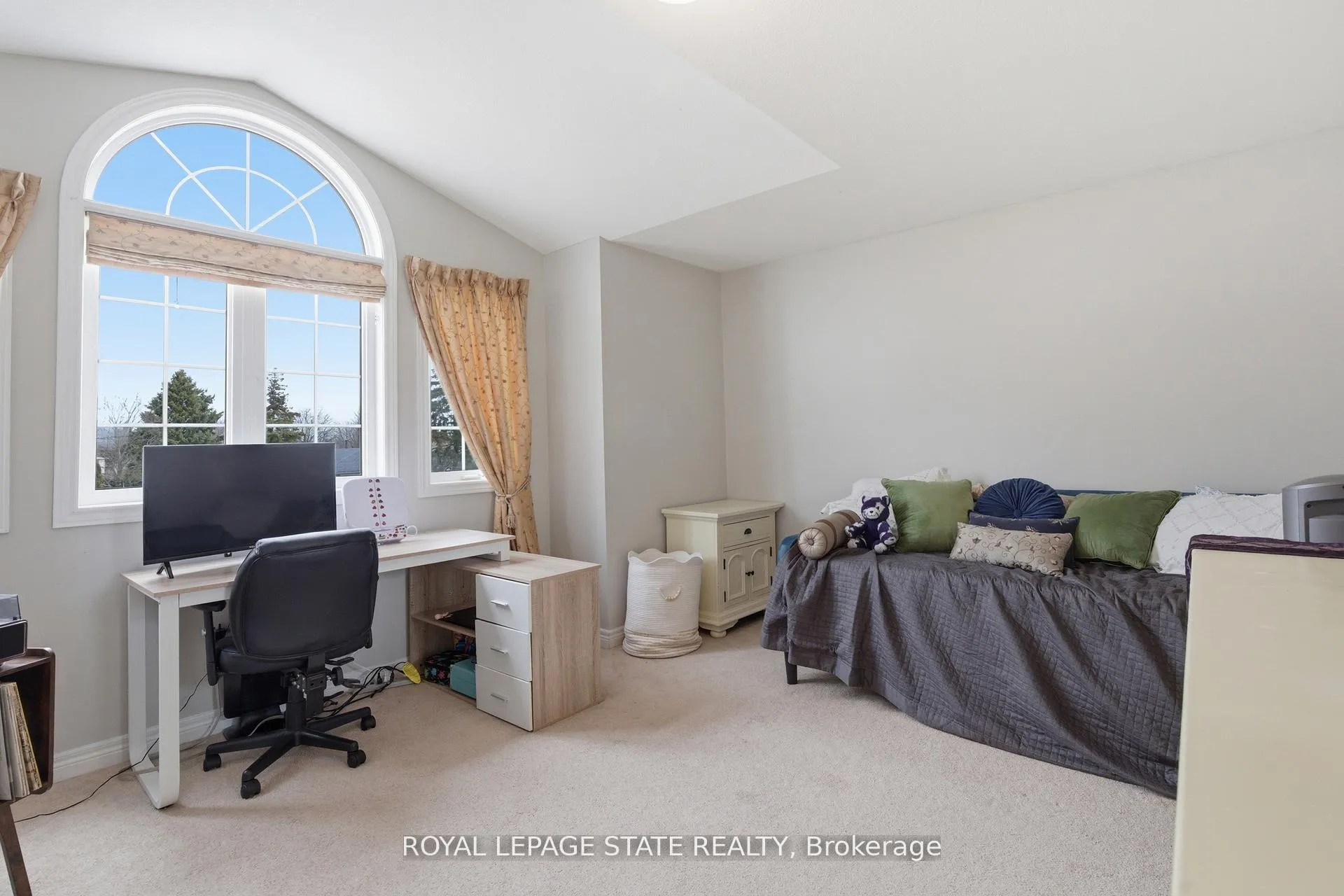 Photo 26 of 84 Duncairn Crescent, Hamilton, Gourley — HOMEH