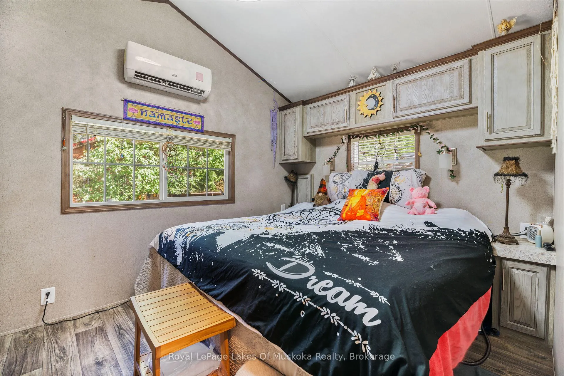Photo 14 of Unit 5, 98 North Shore Road, Kearney, Proudfoot — HOMEH