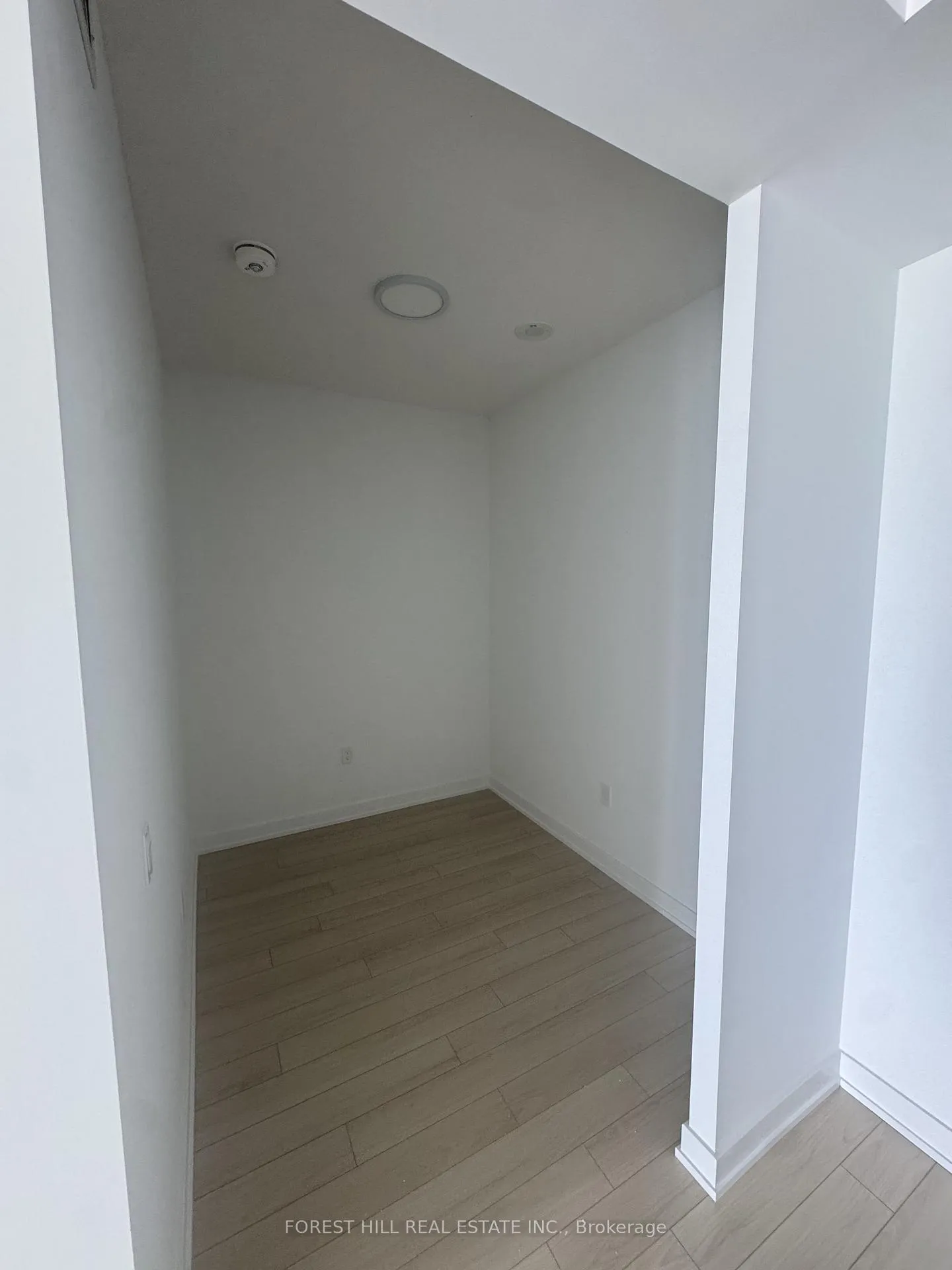 Photo 3 of Unit 2603, 15 Skyridge Drive, Brampton, Bram East — HOMEH
