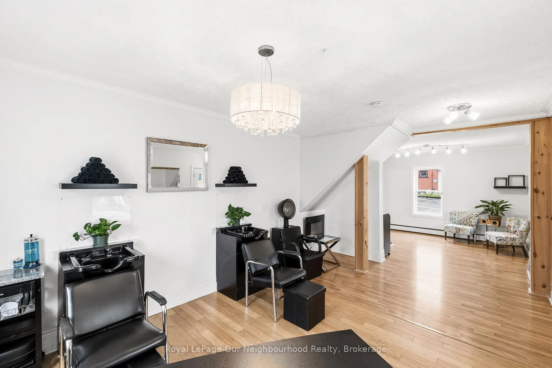 Photo 10 of 162 Dundas Street E, Quinte West, Trenton Ward — HOMEH