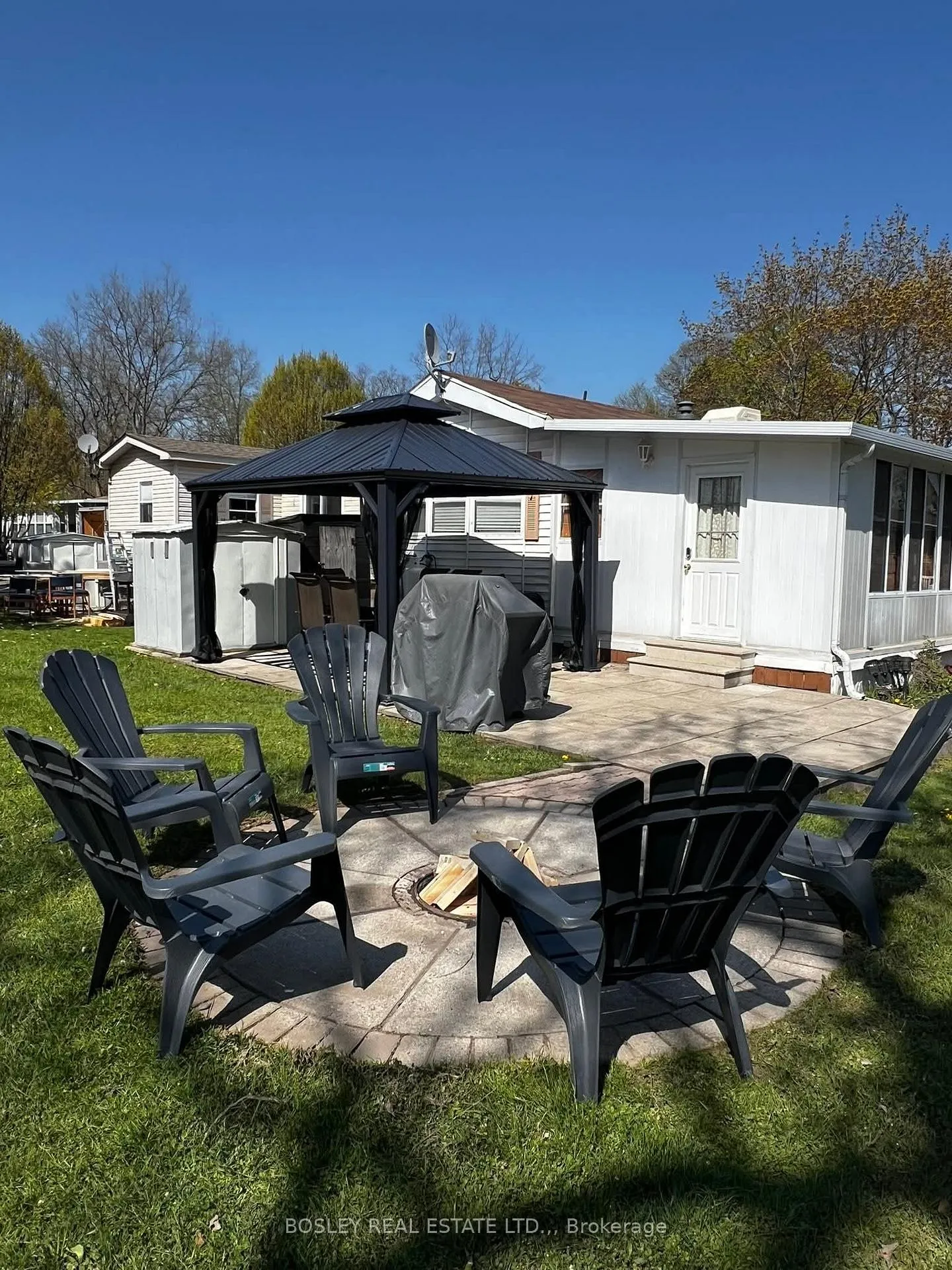 Photo 3 of 188 Forest Grove, Port Colborne, Sherkston — HOMEH