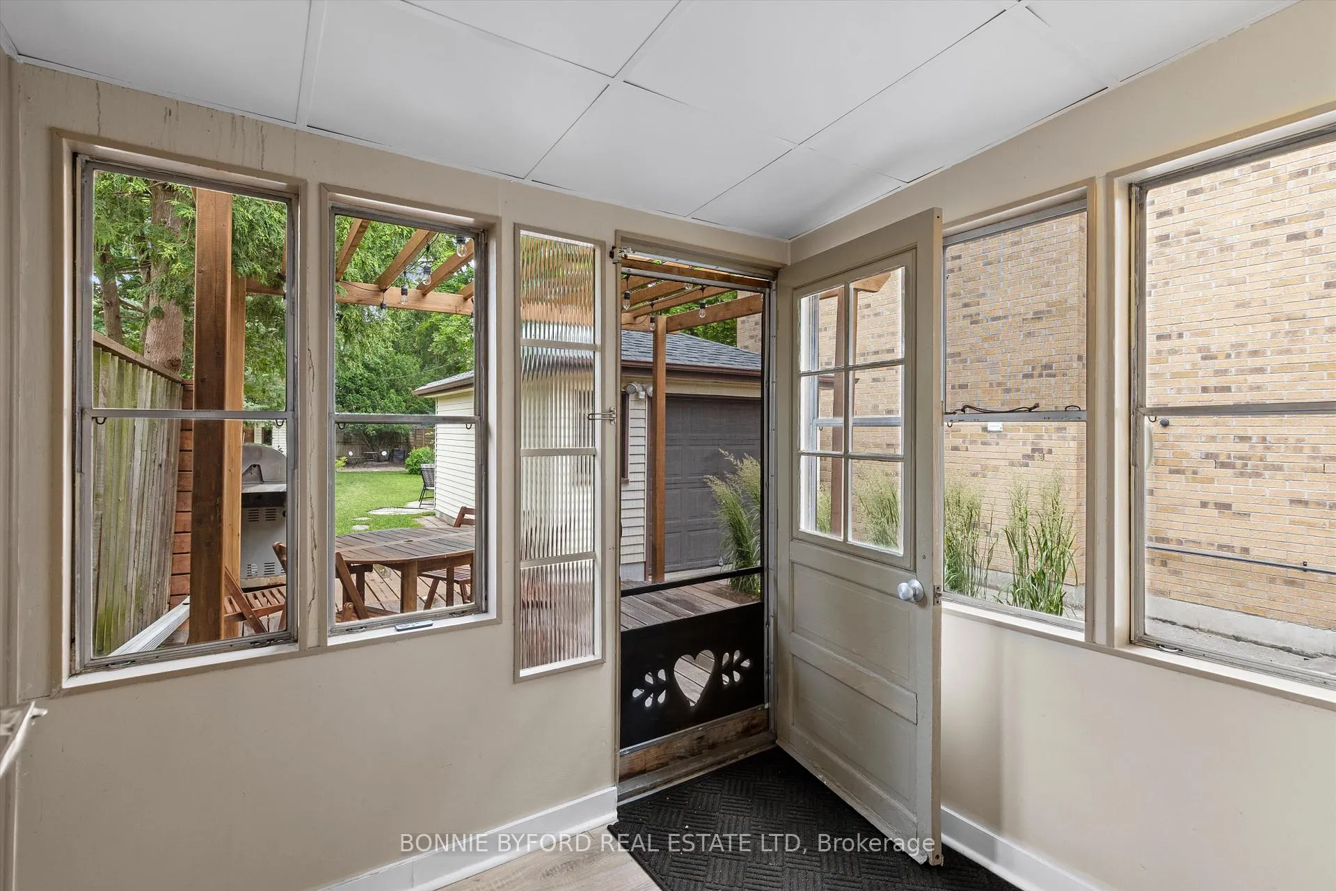 Photo 11 of 31 Petman Avenue, Toronto, Mount Pleasant East — HOMEH